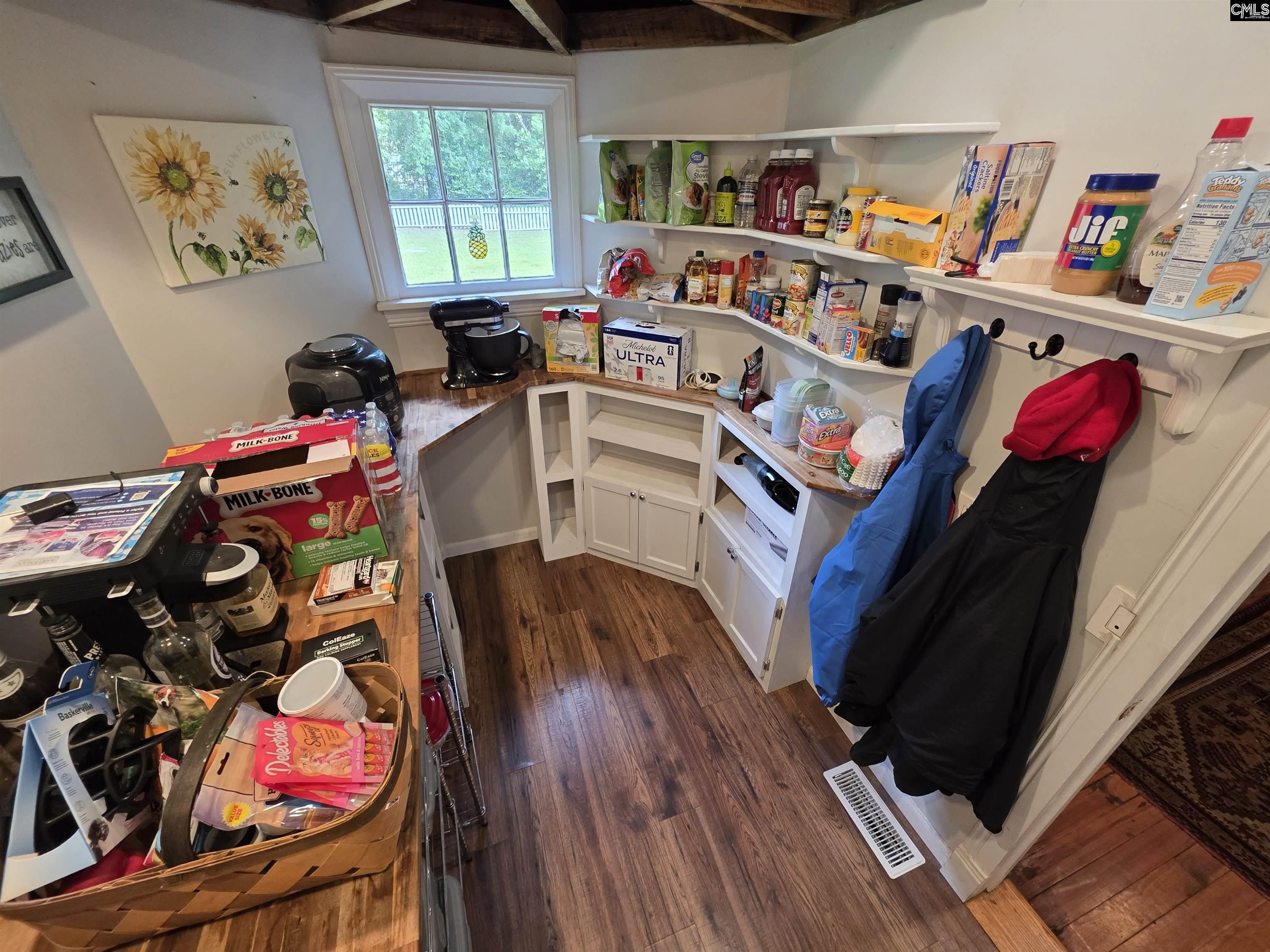 295 W 1st Street Swansea, SC 29160
