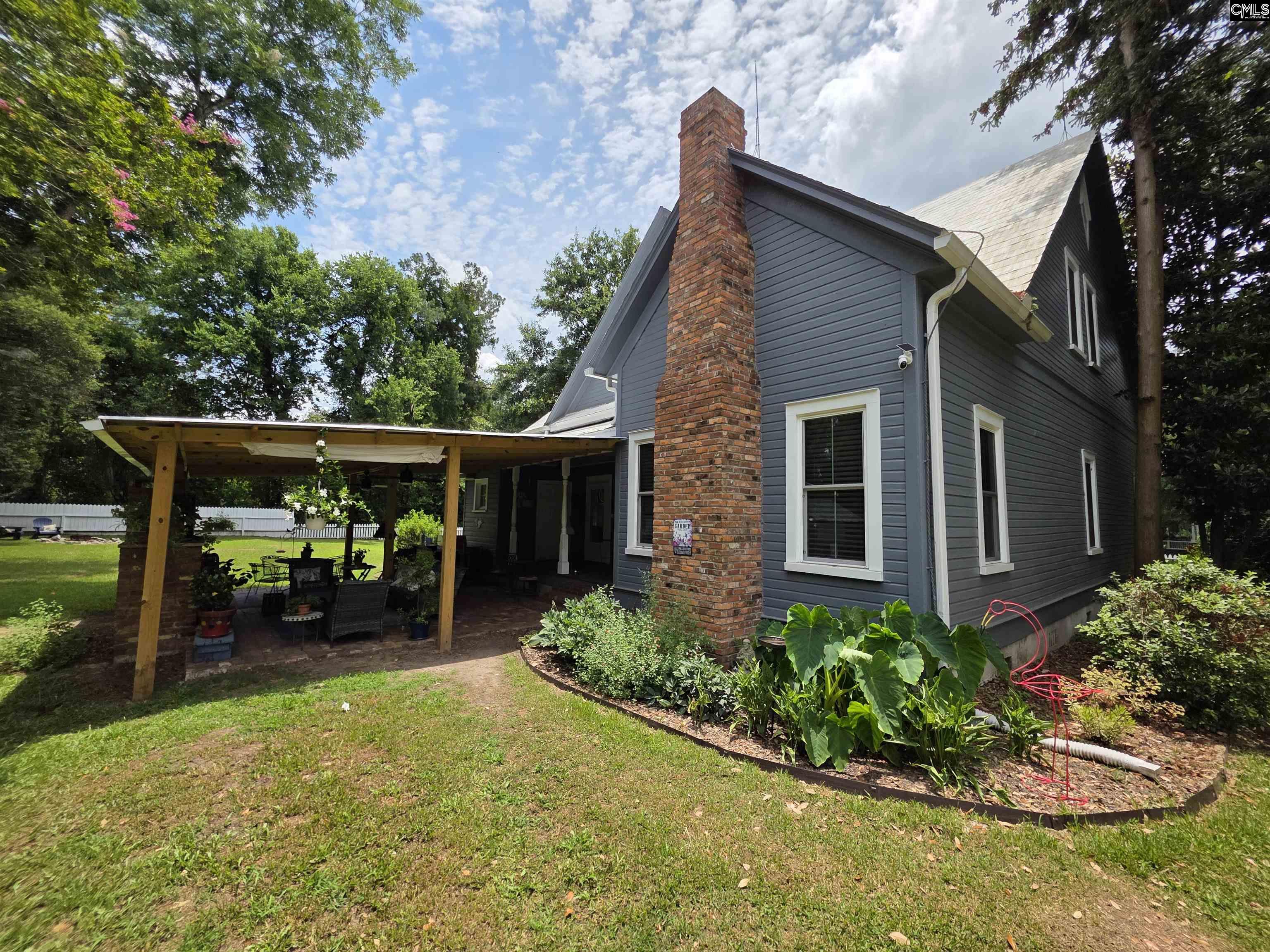 295 W 1st Street Swansea, SC 29160