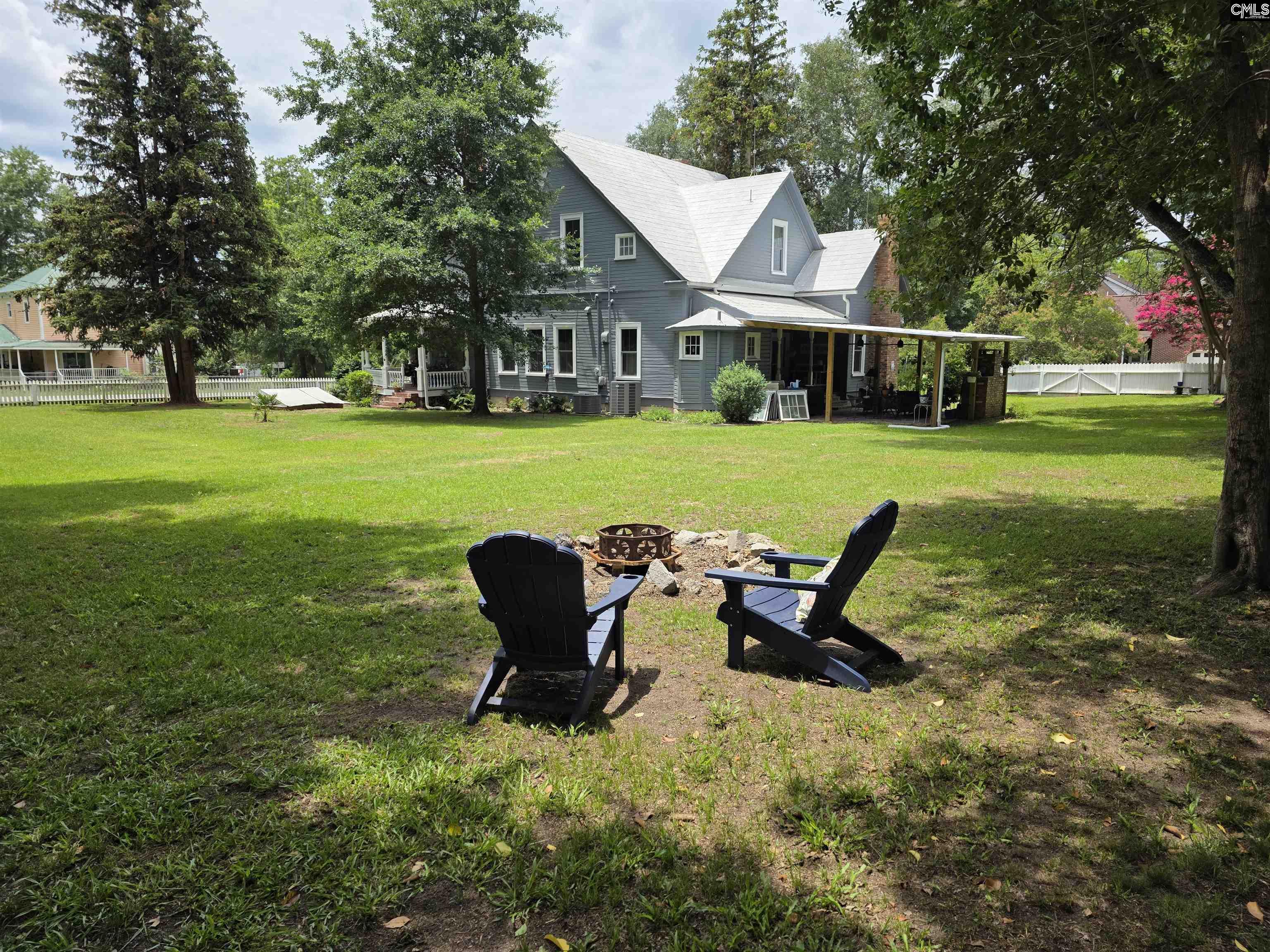 295 W 1st Street Swansea, SC 29160