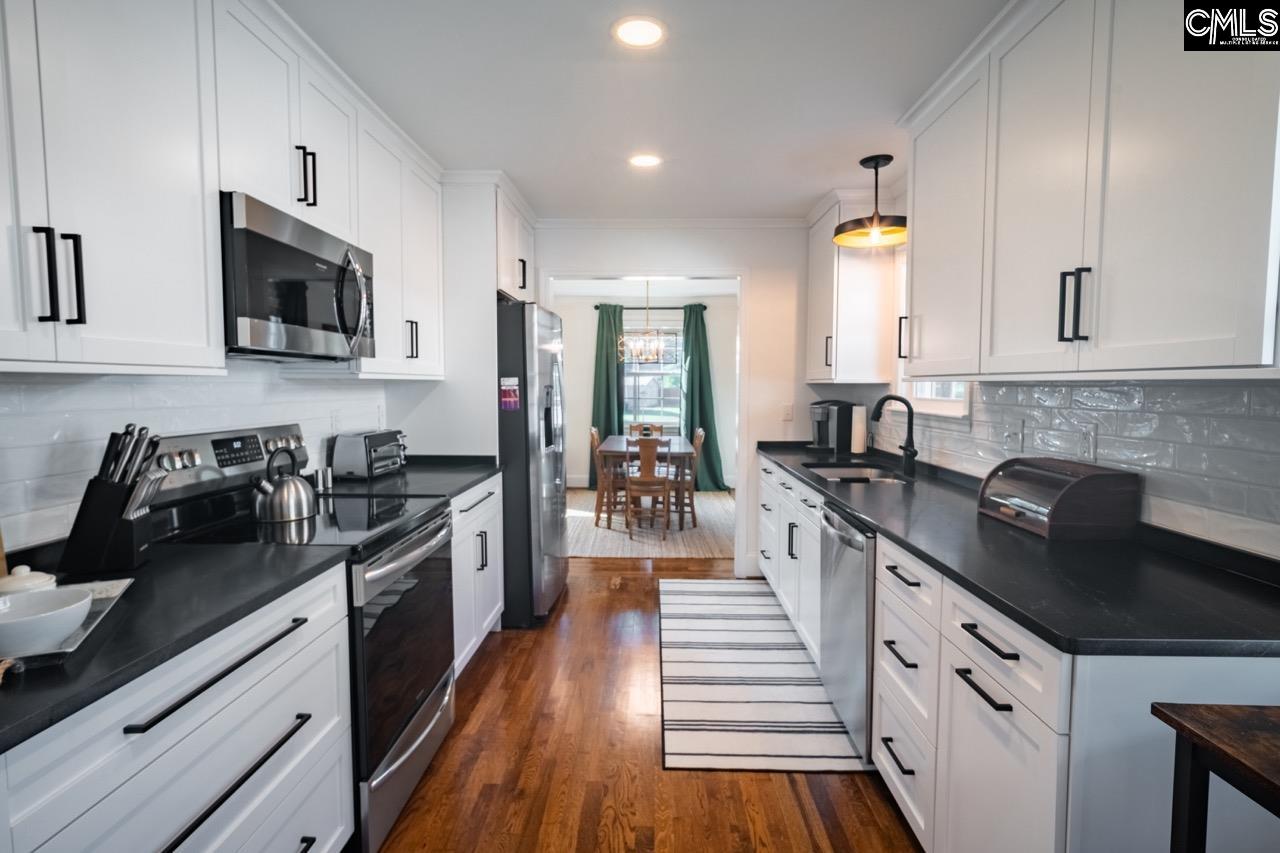 1473 D Avenue West Columbia, SC 29169