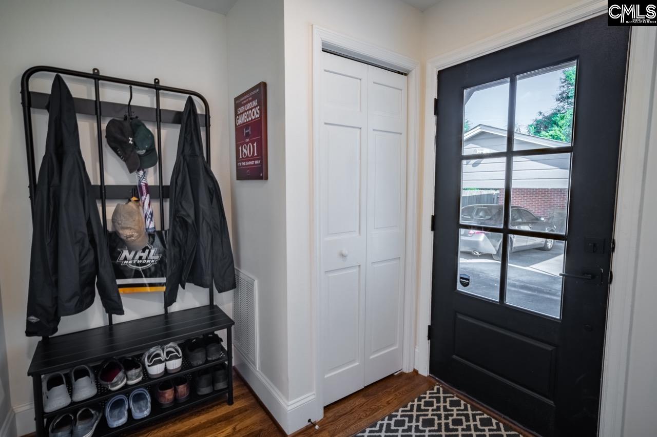 1473 D Avenue West Columbia, SC 29169