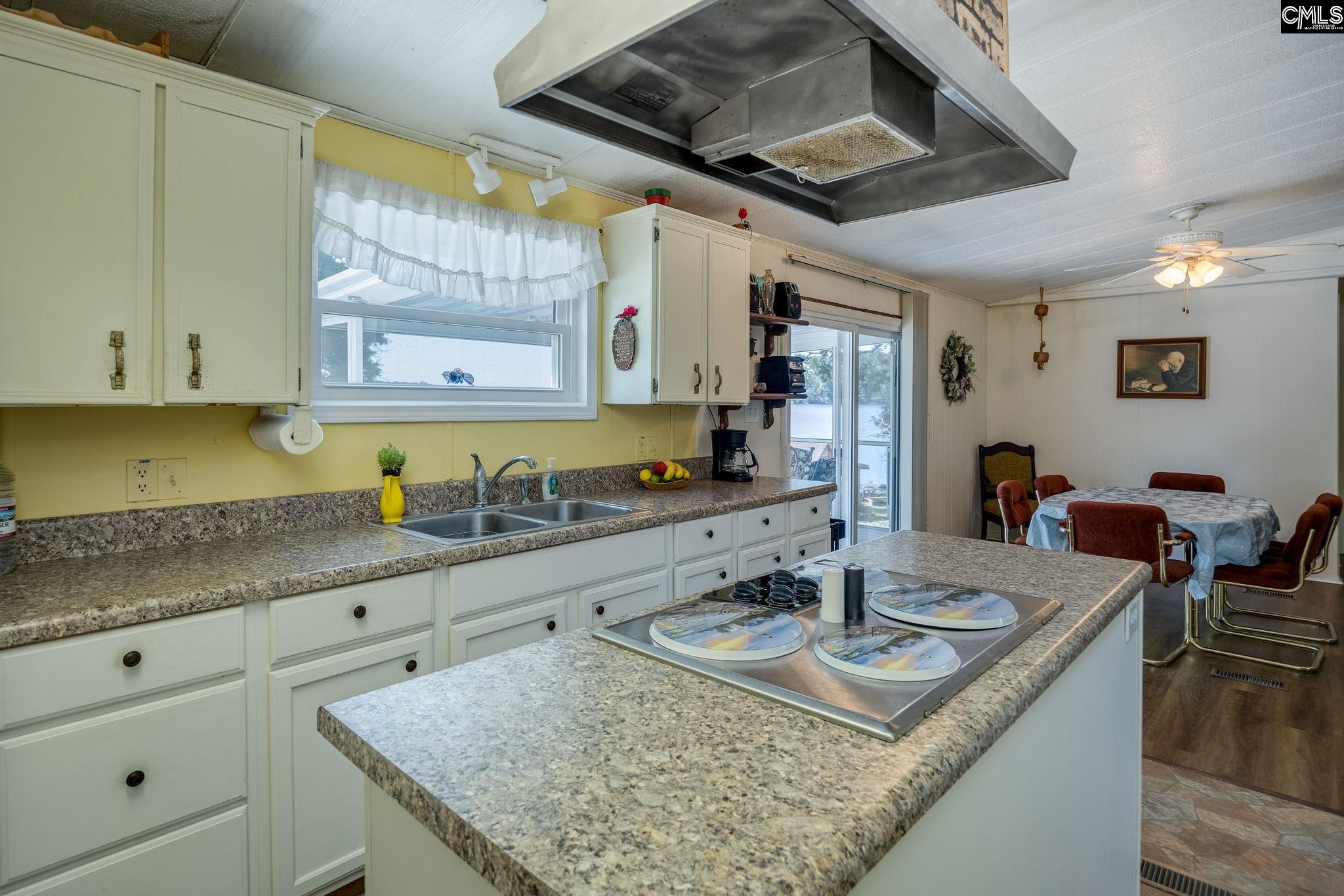 68 O'Keefe Point Prosperity, SC 29127
