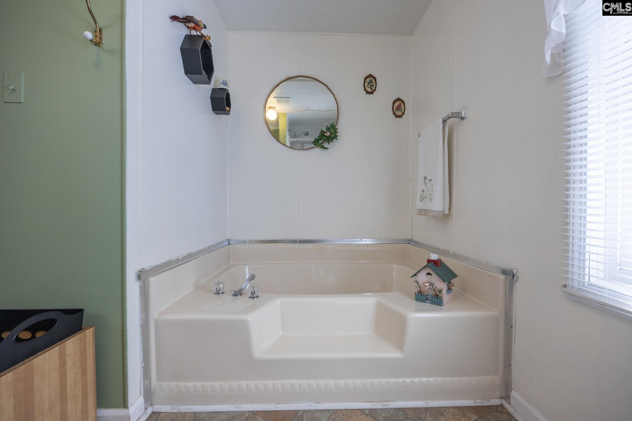 68 O'Keefe Point Prosperity, SC 29127
