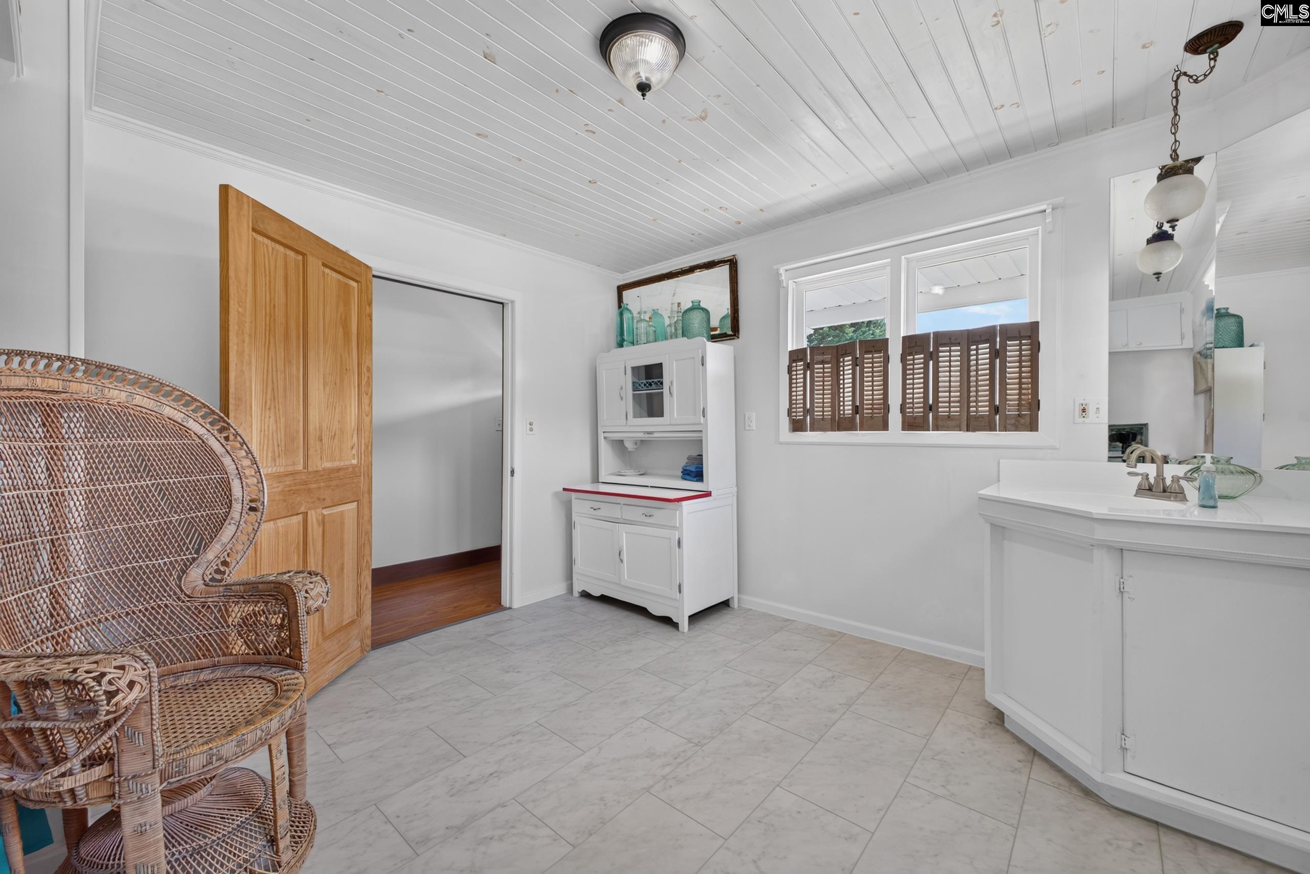 1611 Dixired Road Leesville, SC 29070-8