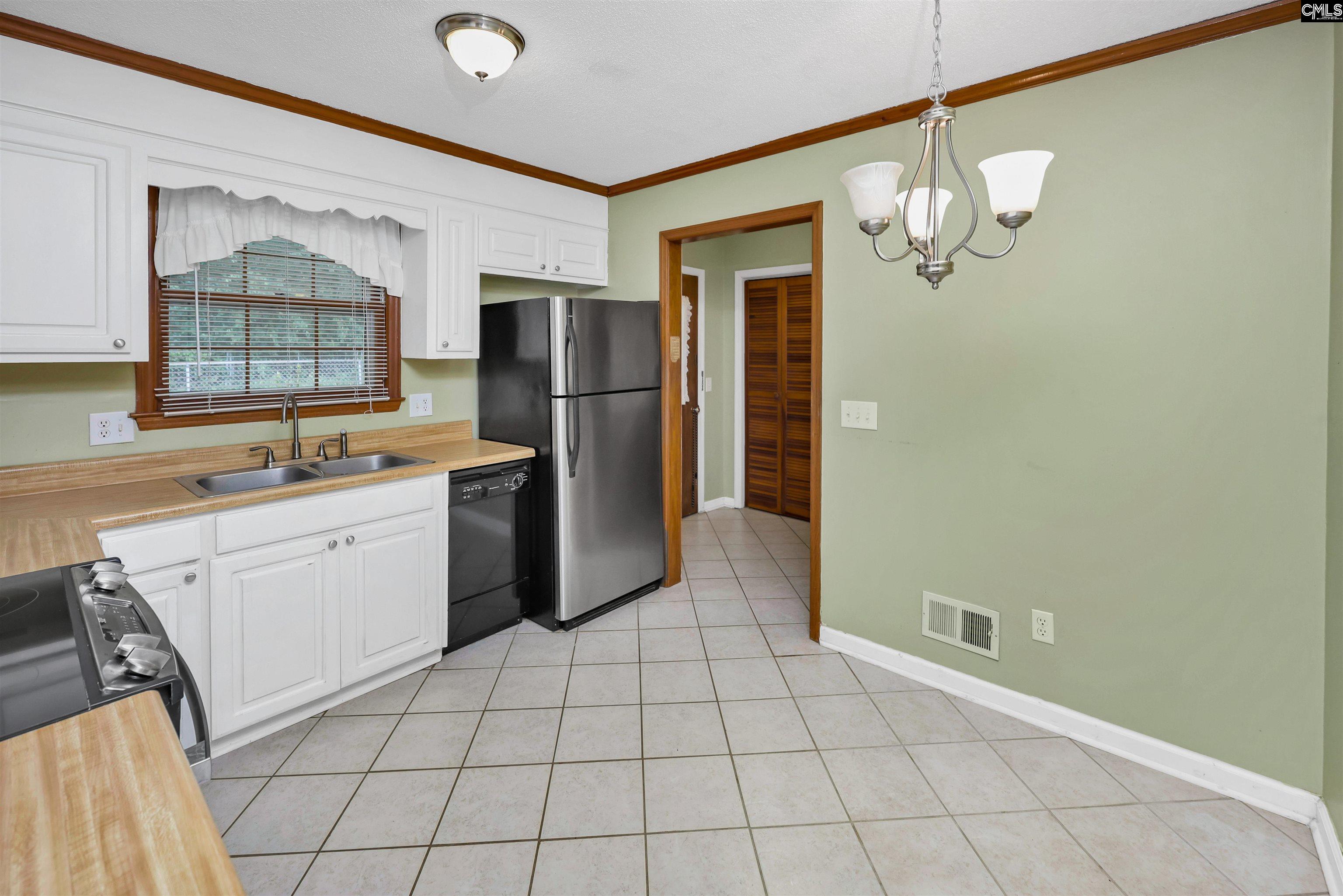 3208 Woodsen Circle West Columbia, SC 29170
