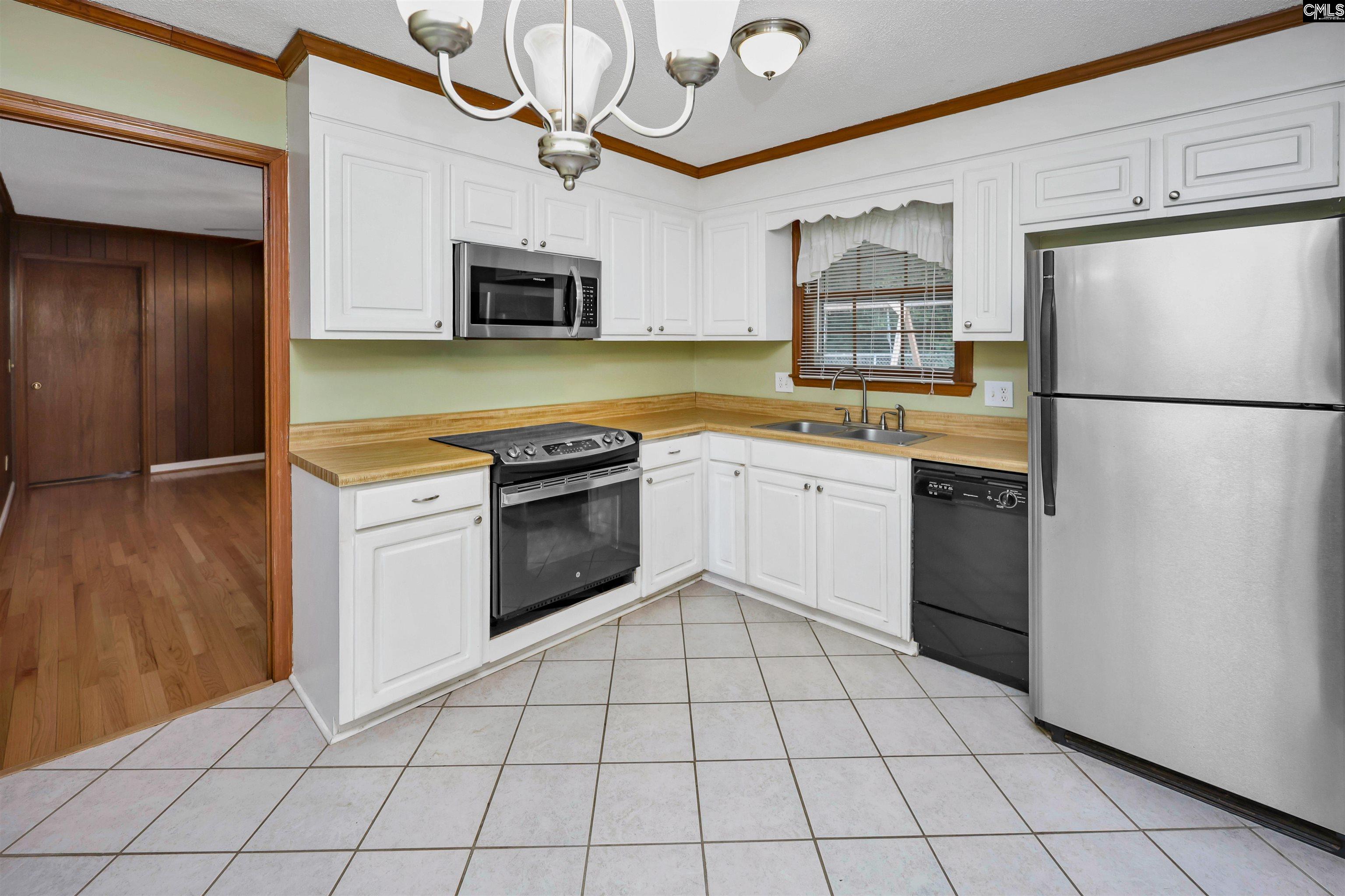 3208 Woodsen Circle West Columbia, SC 29170