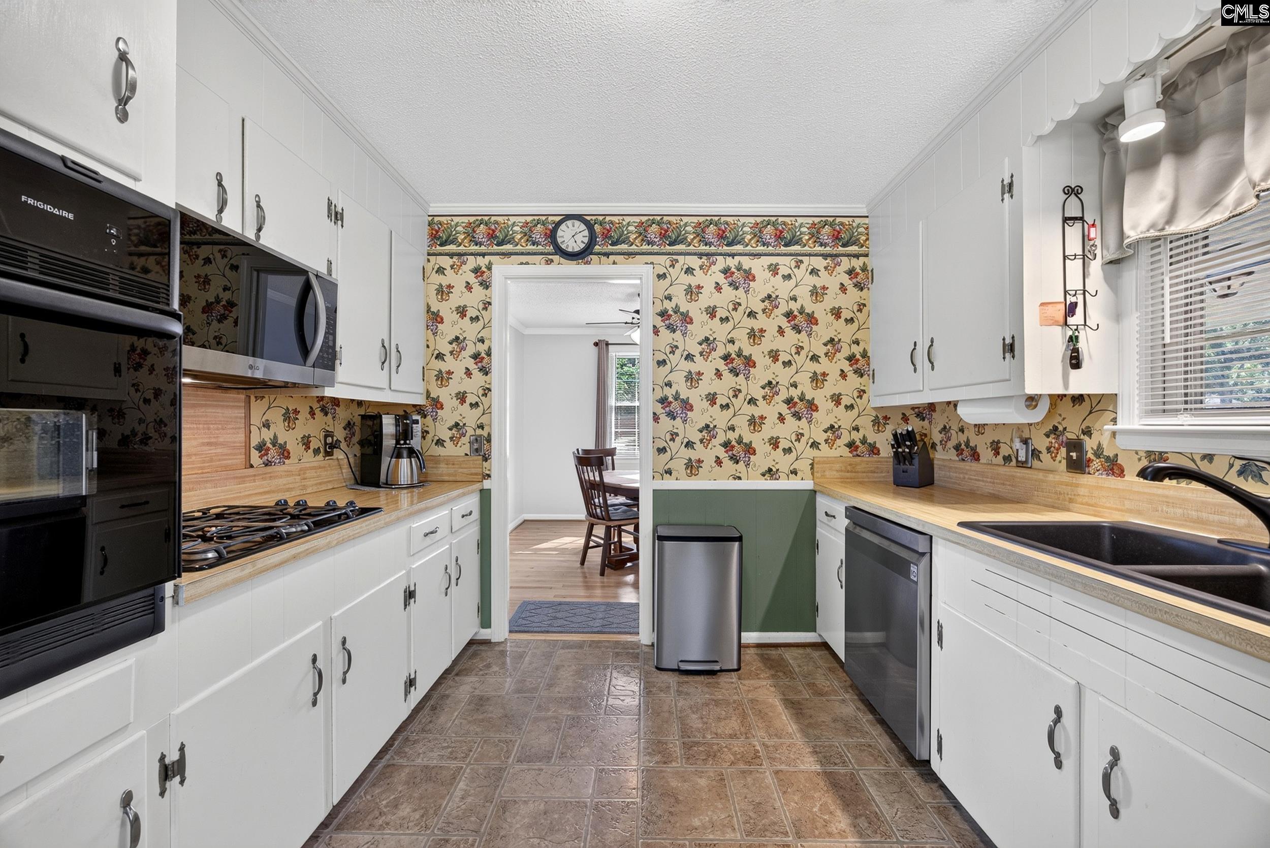 1332 Hummingbird Drive West Columbia, SC 29169