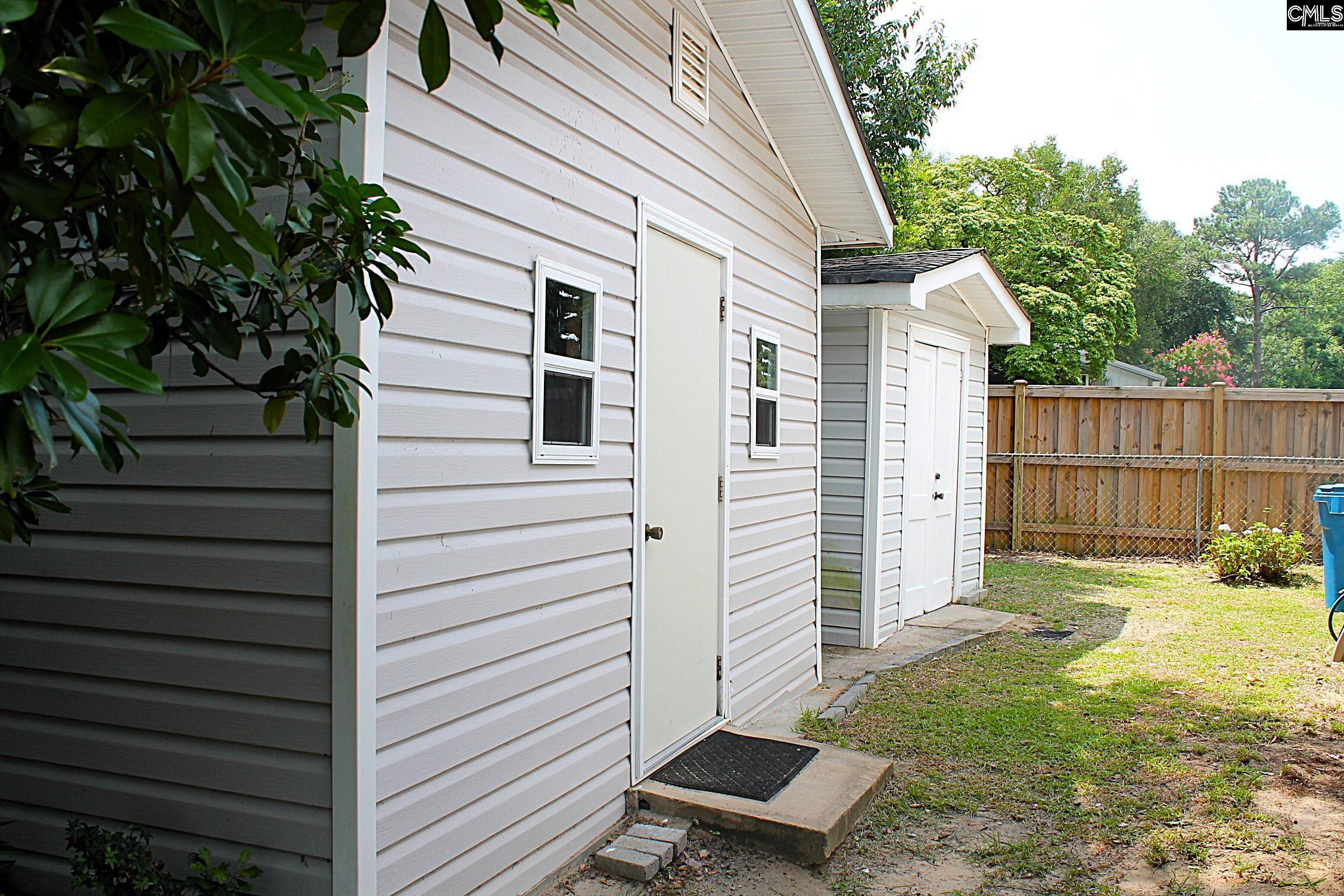 476 Brooks Avenue West Columbia, SC 29169