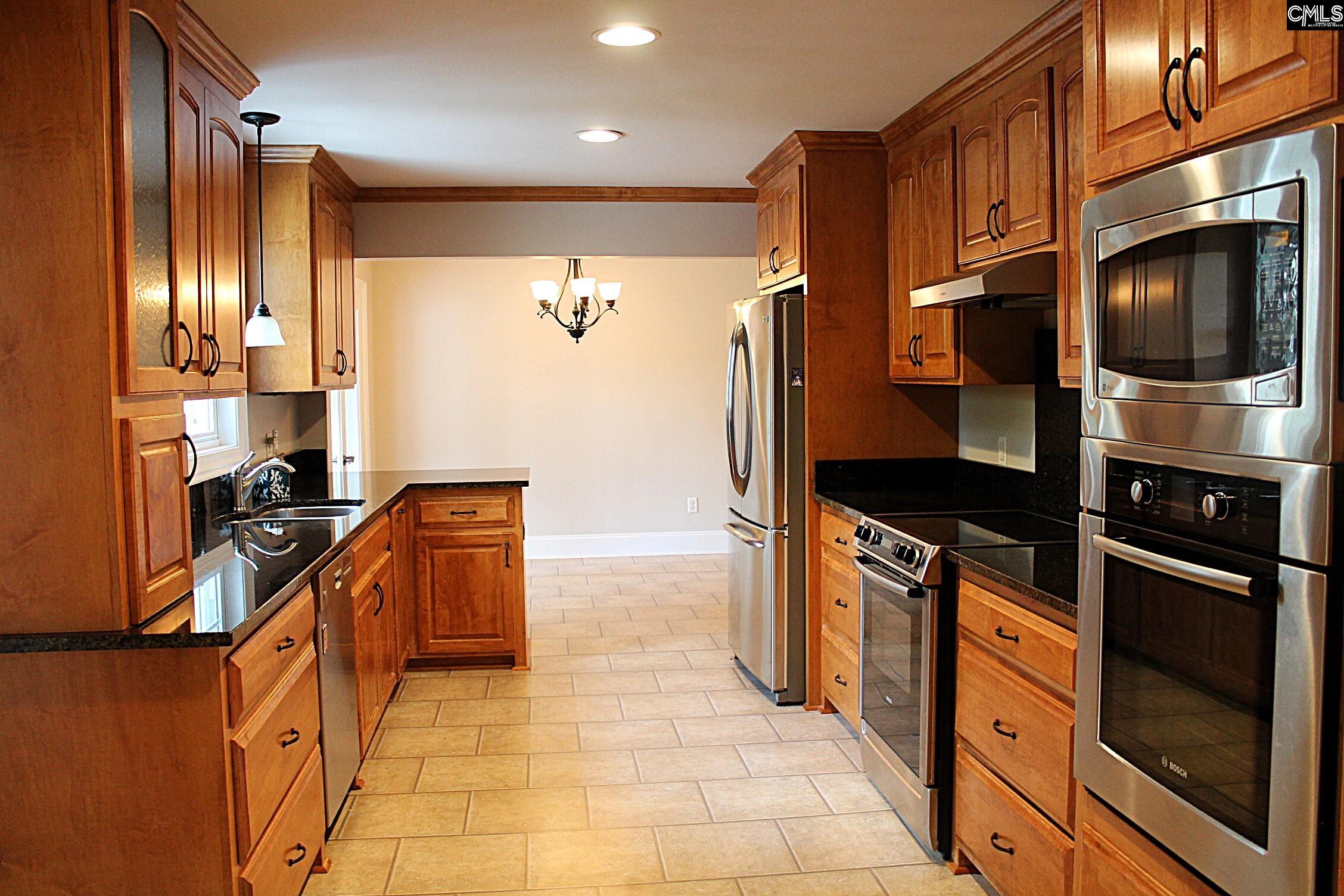 476 Brooks Avenue West Columbia, SC 29169