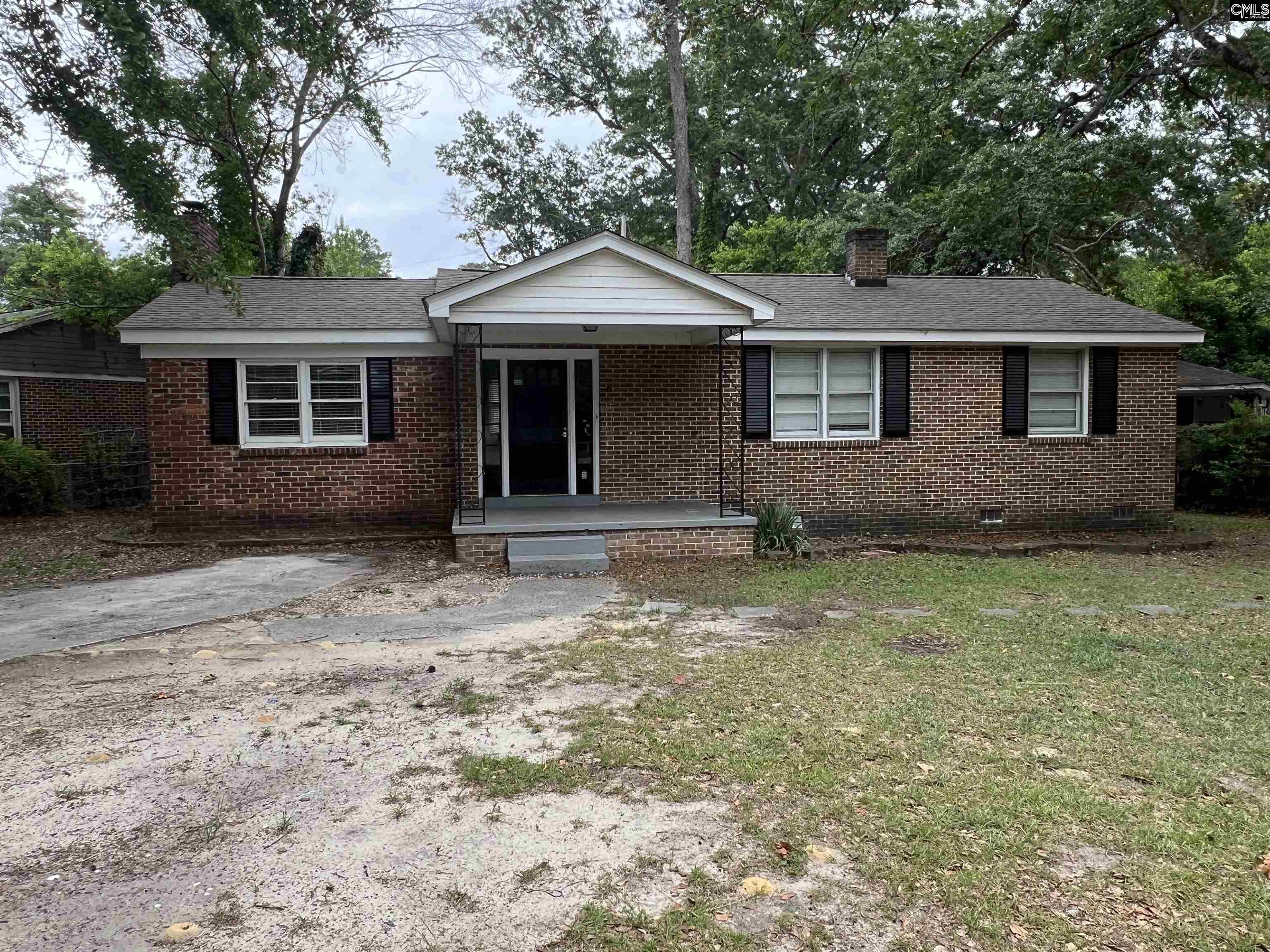 8 Holiday Circle Columbia, SC 29206
