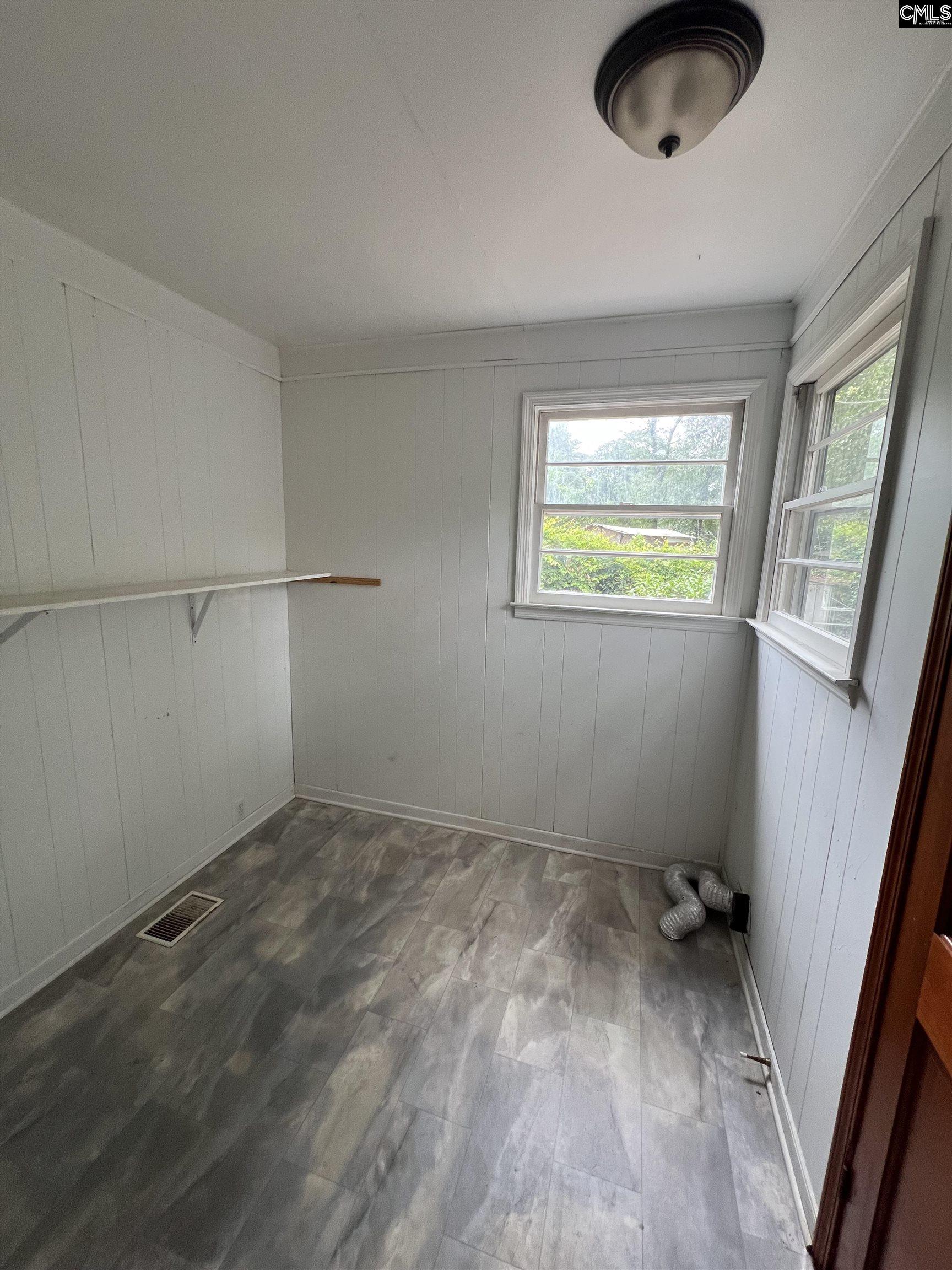 8 Holiday Circle Columbia, SC 29206