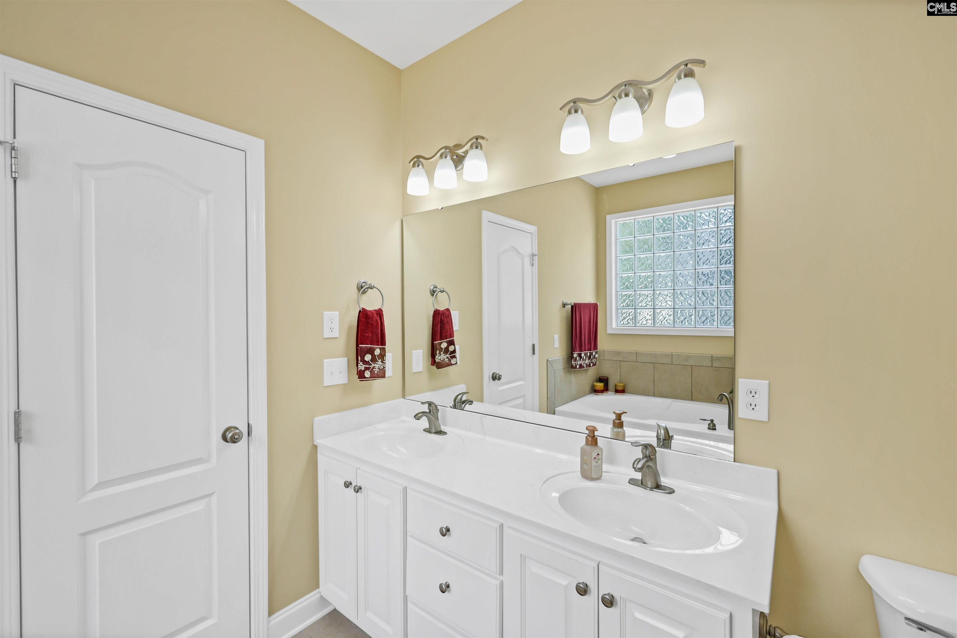 78 Remington Drive Lugoff, SC 29078