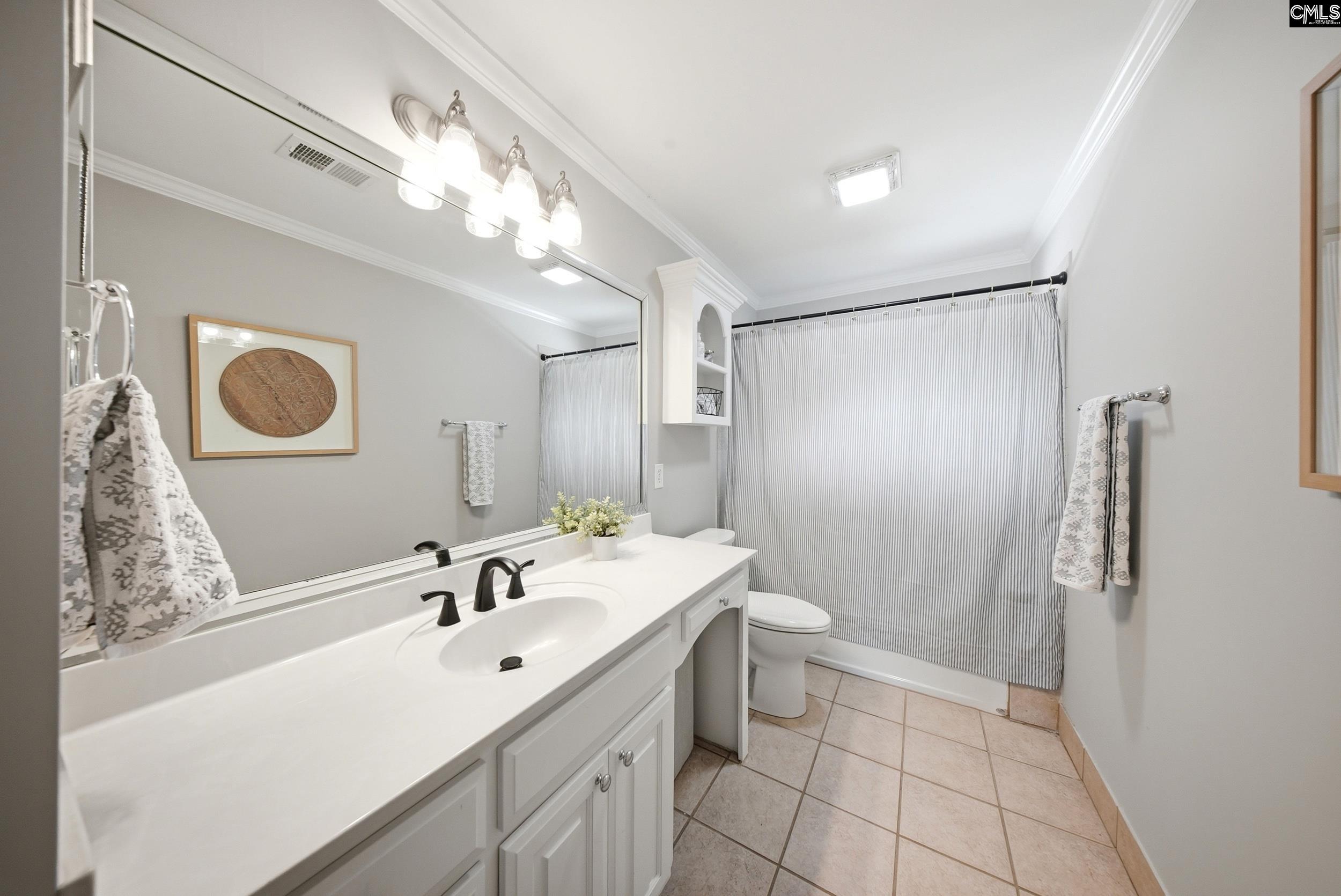 141 Forty Love Point Chapin, SC 29036