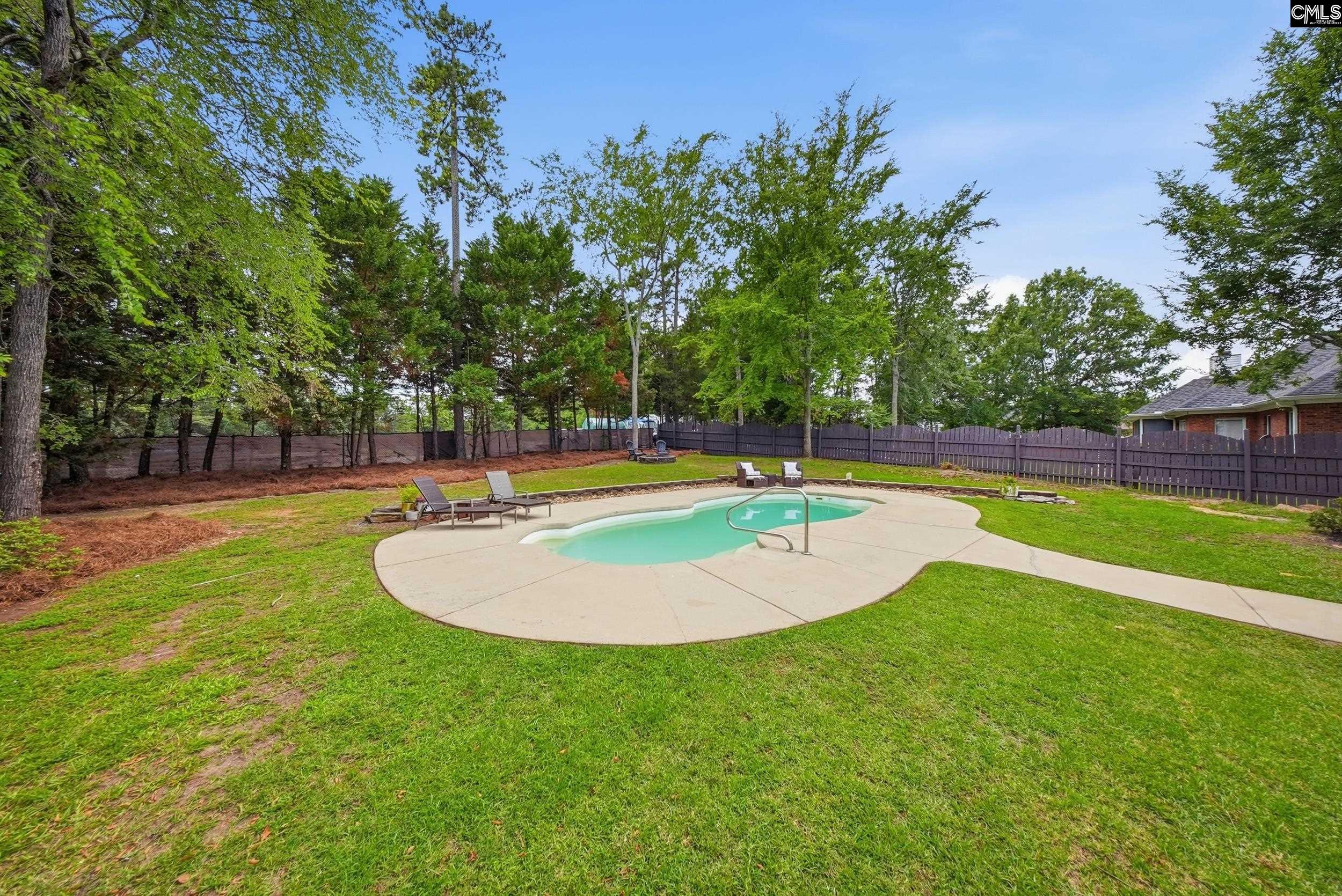 141 Forty Love Point Chapin, SC 29036