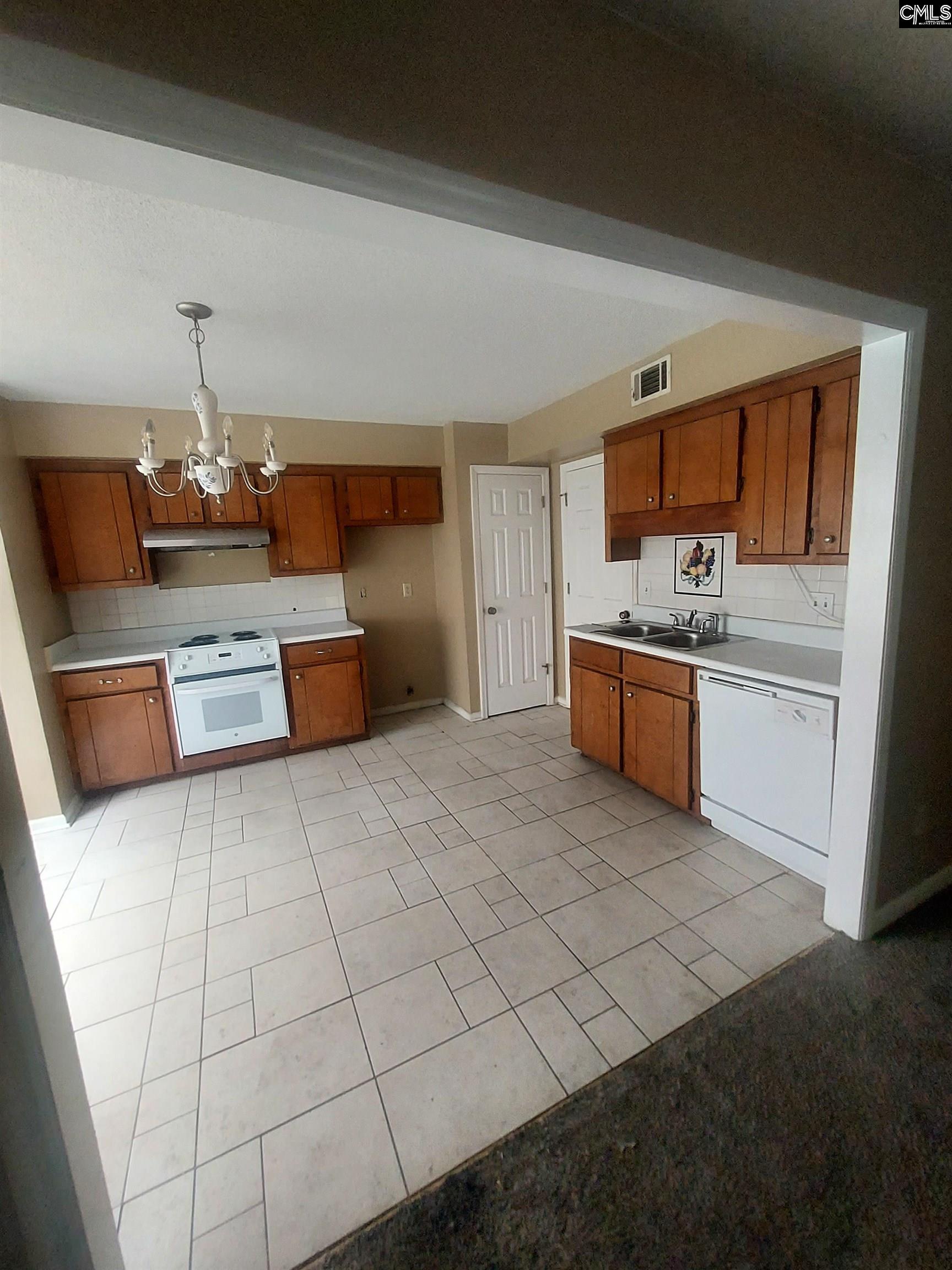 152 Lionsgate Drive Columbia, SC 29223