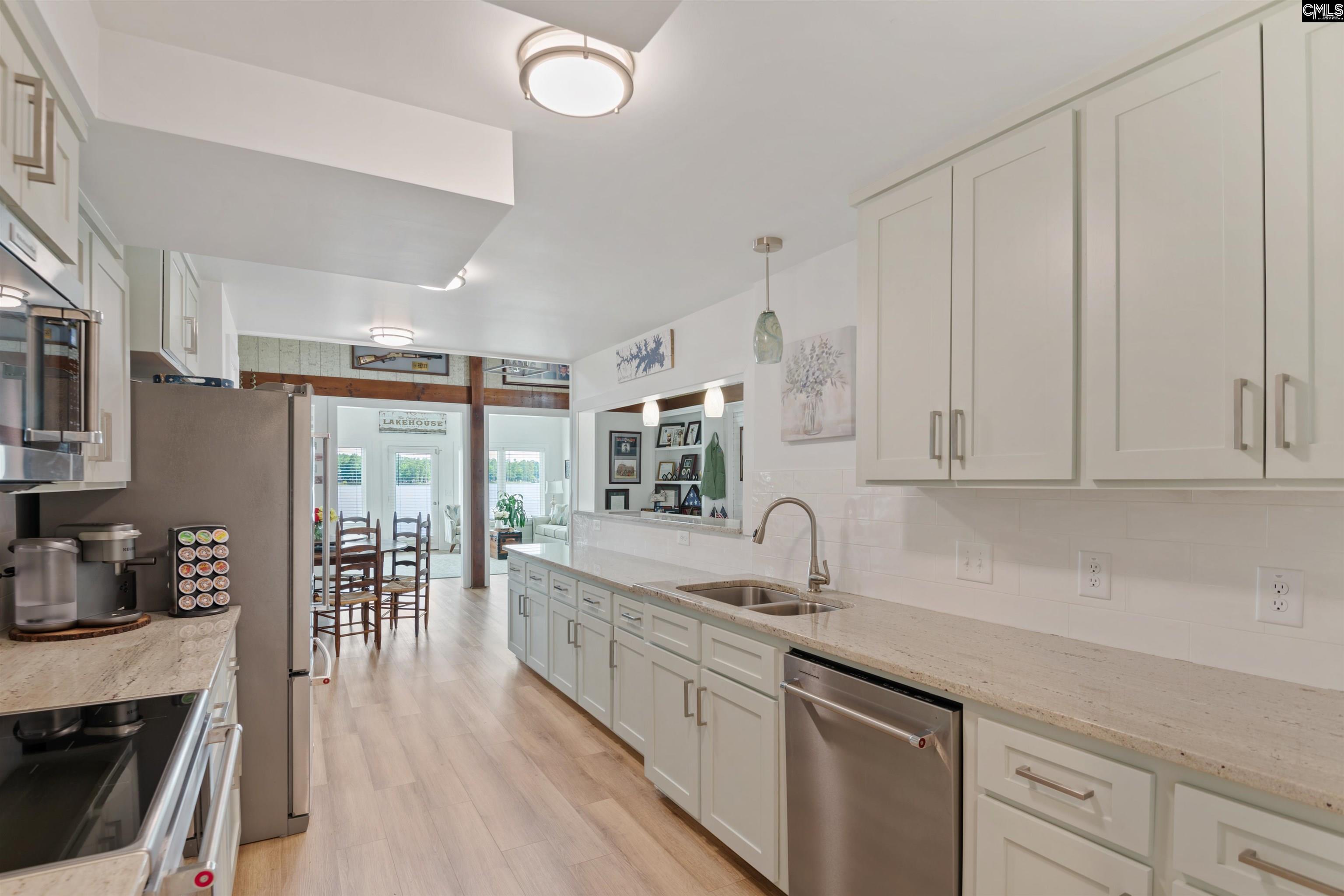 675 E Point Drive Gilbert, SC 29054