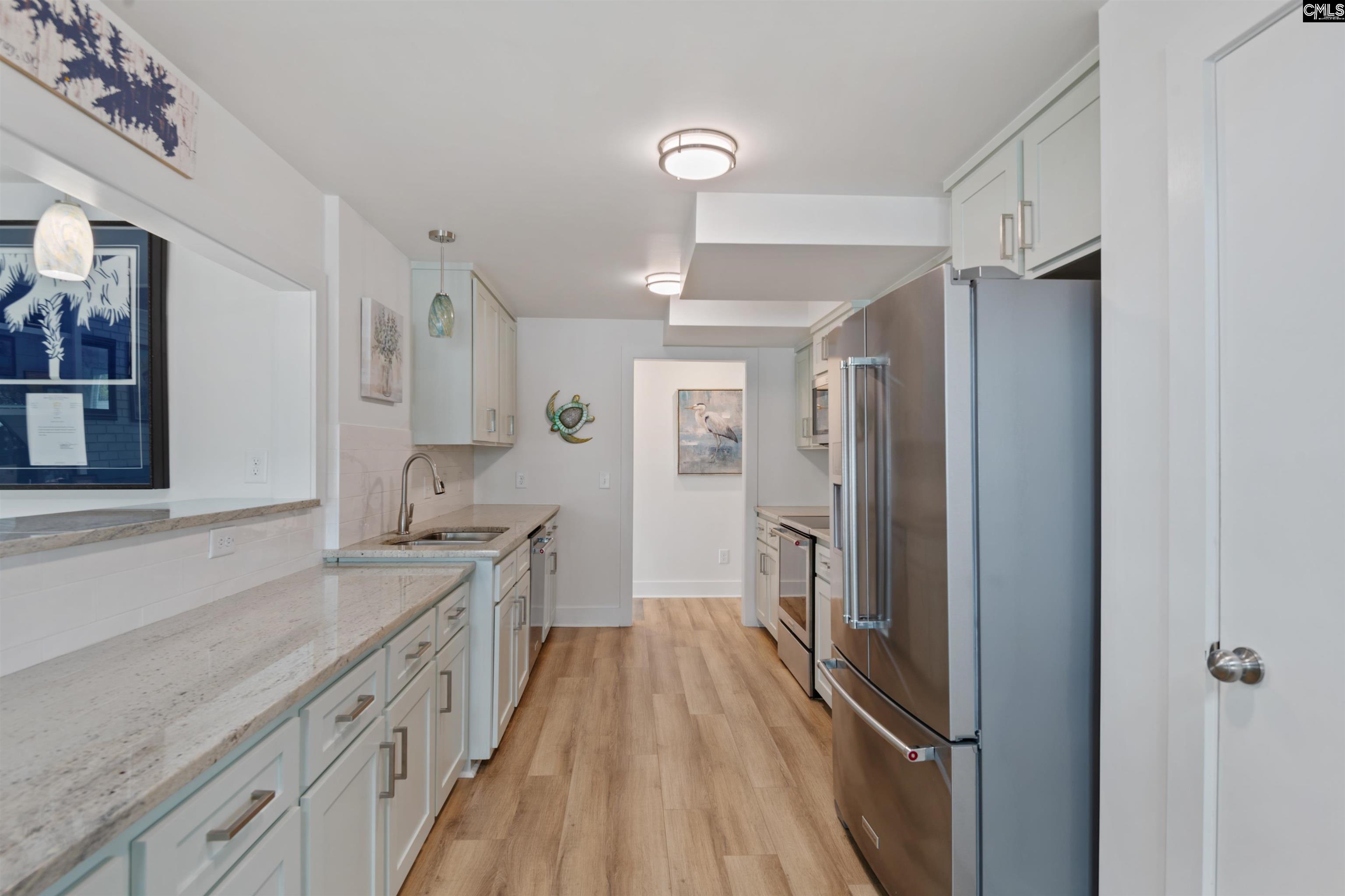 675 E Point Drive Gilbert, SC 29054