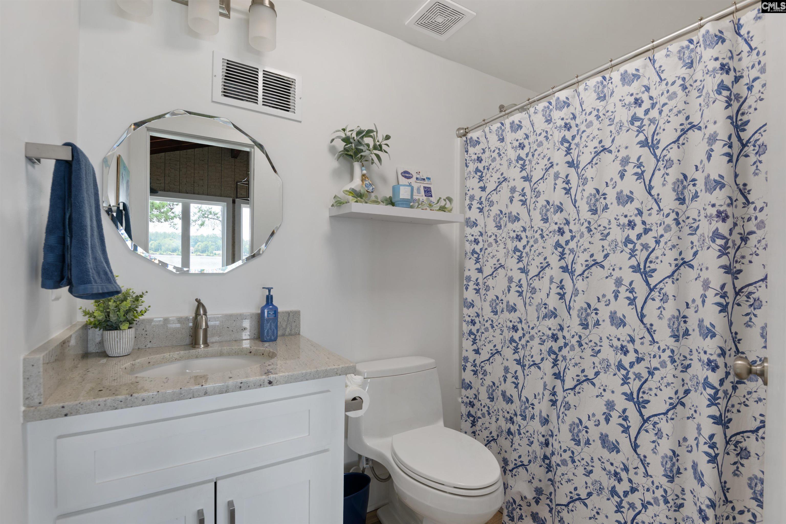 675 E Point Drive Gilbert, SC 29054