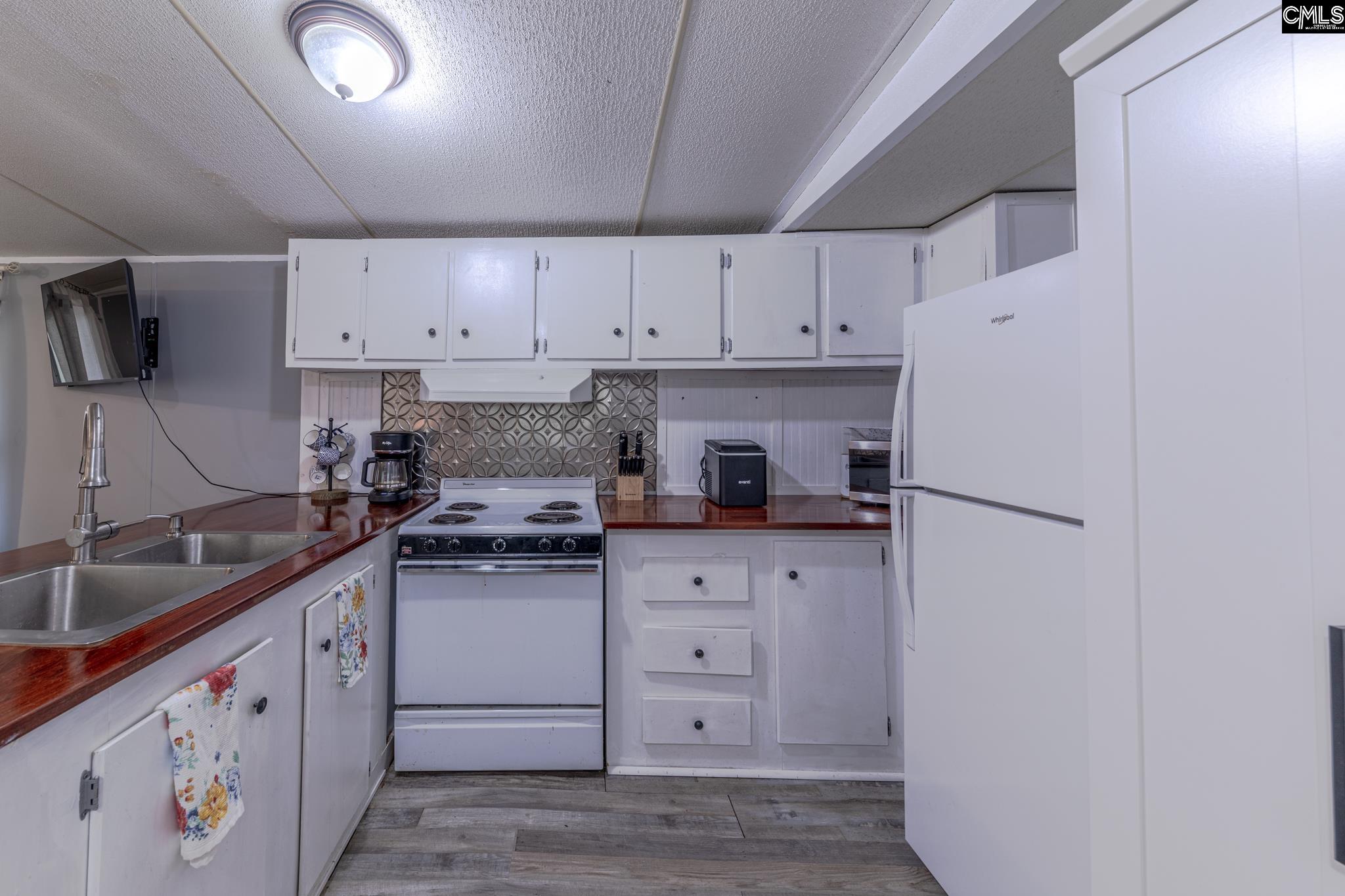 177 Cold Harbor Drive Saluda, SC 29138