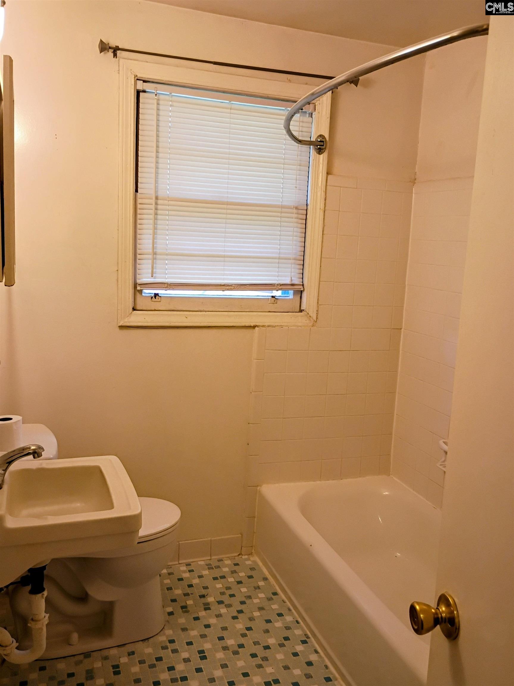 1700 Broadland Avenue Columbia, SC 29203