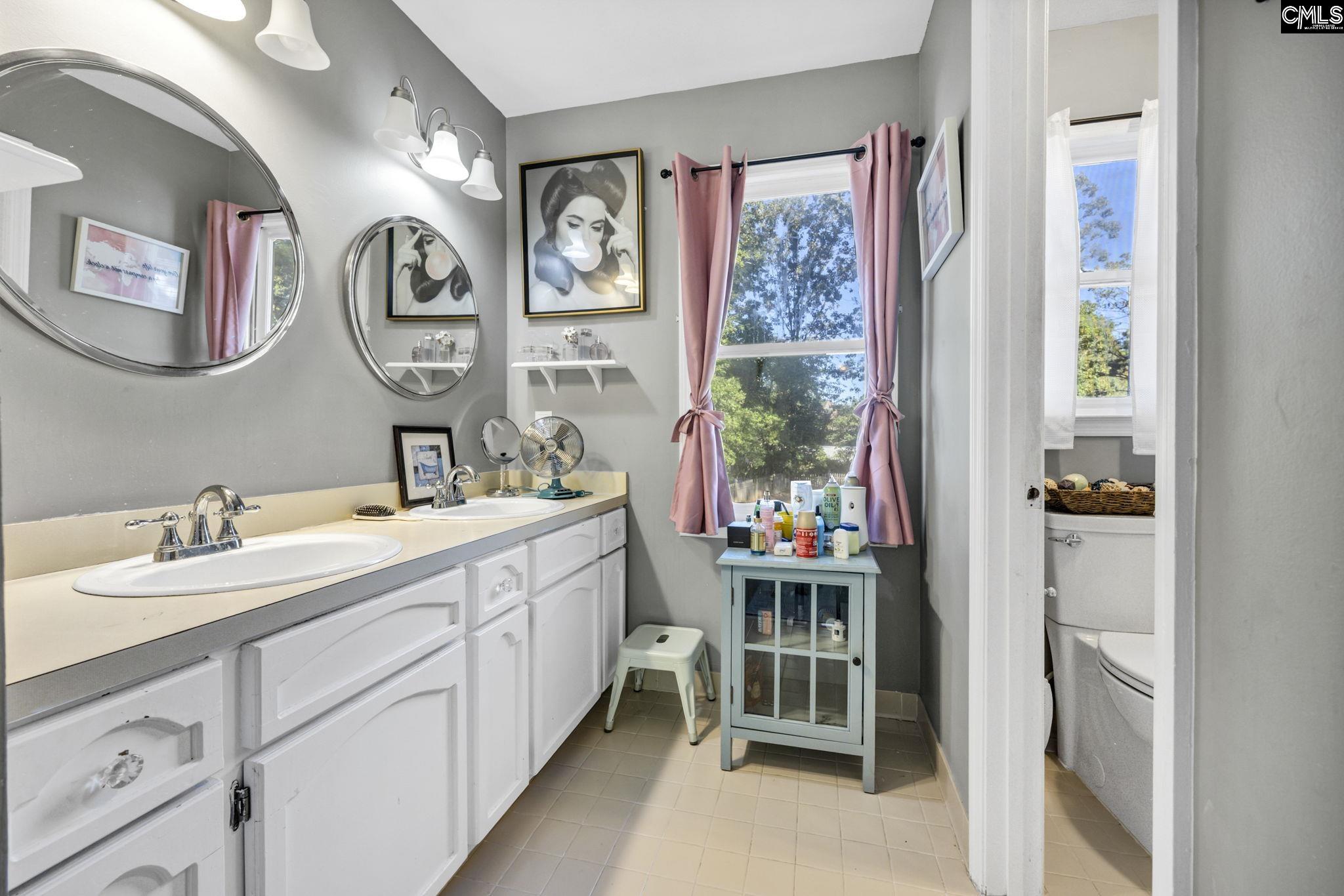 100 Mallard Lakes Court Lexington, SC 29072