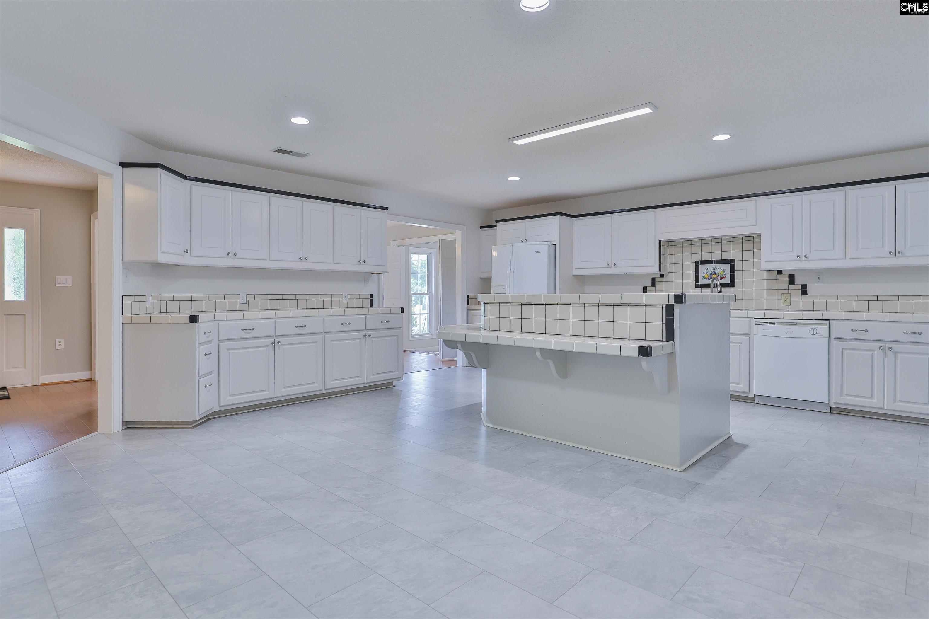 1830 Spring Hill Road Gilbert, SC 29054