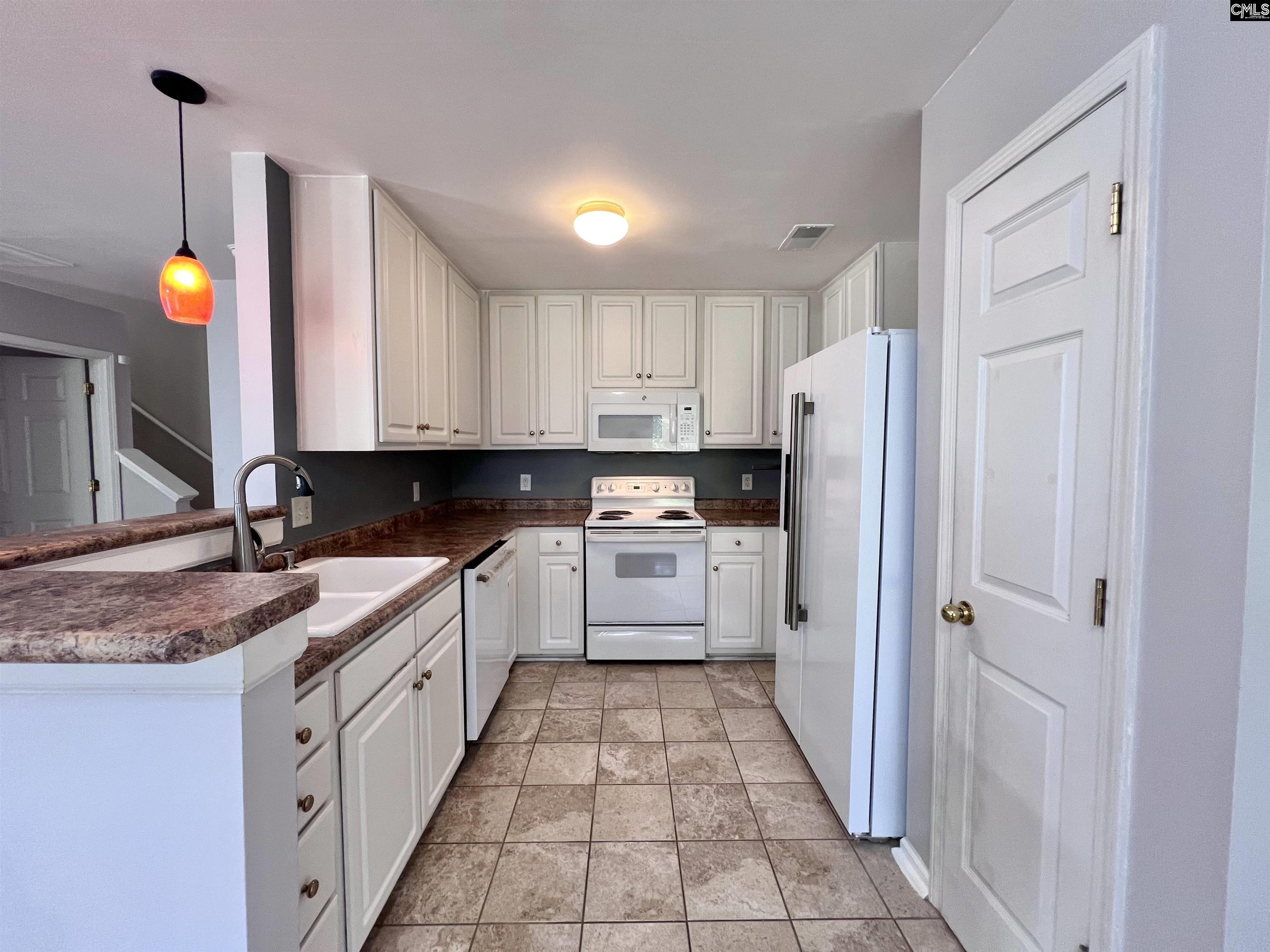 216 Elders Pond Drive Columbia, SC 29229