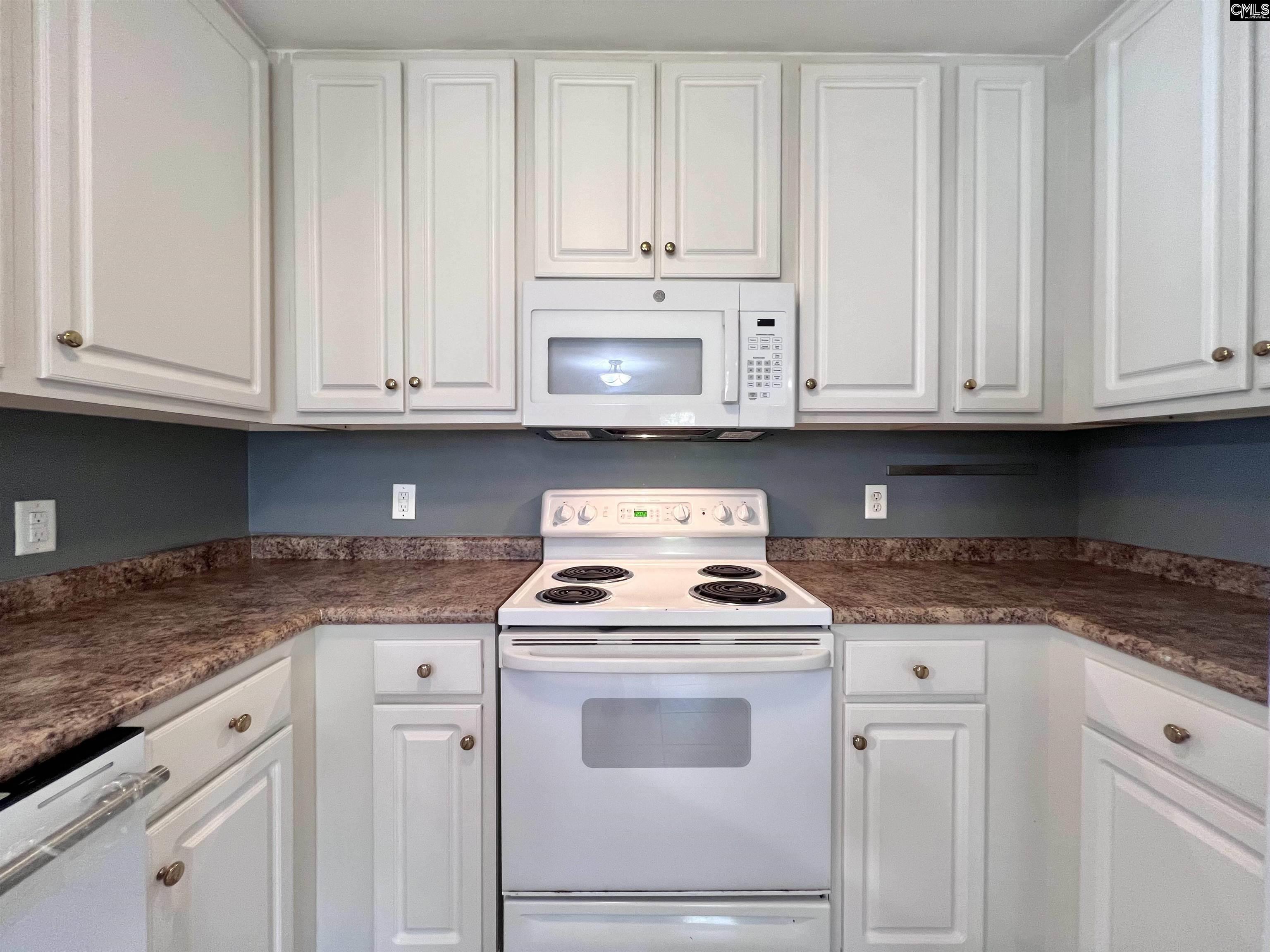216 Elders Pond Drive Columbia, SC 29229