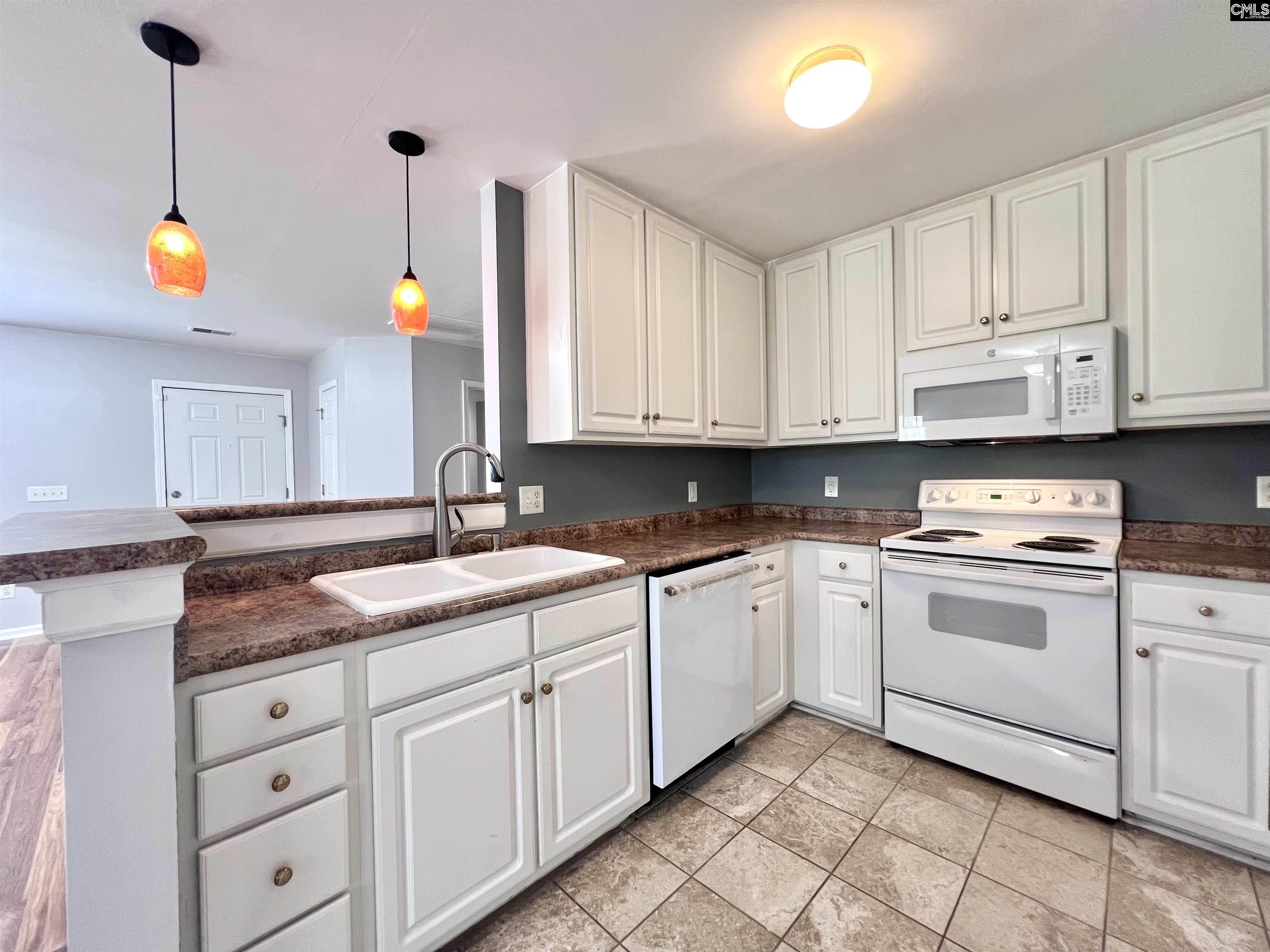 216 Elders Pond Drive Columbia, SC 29229