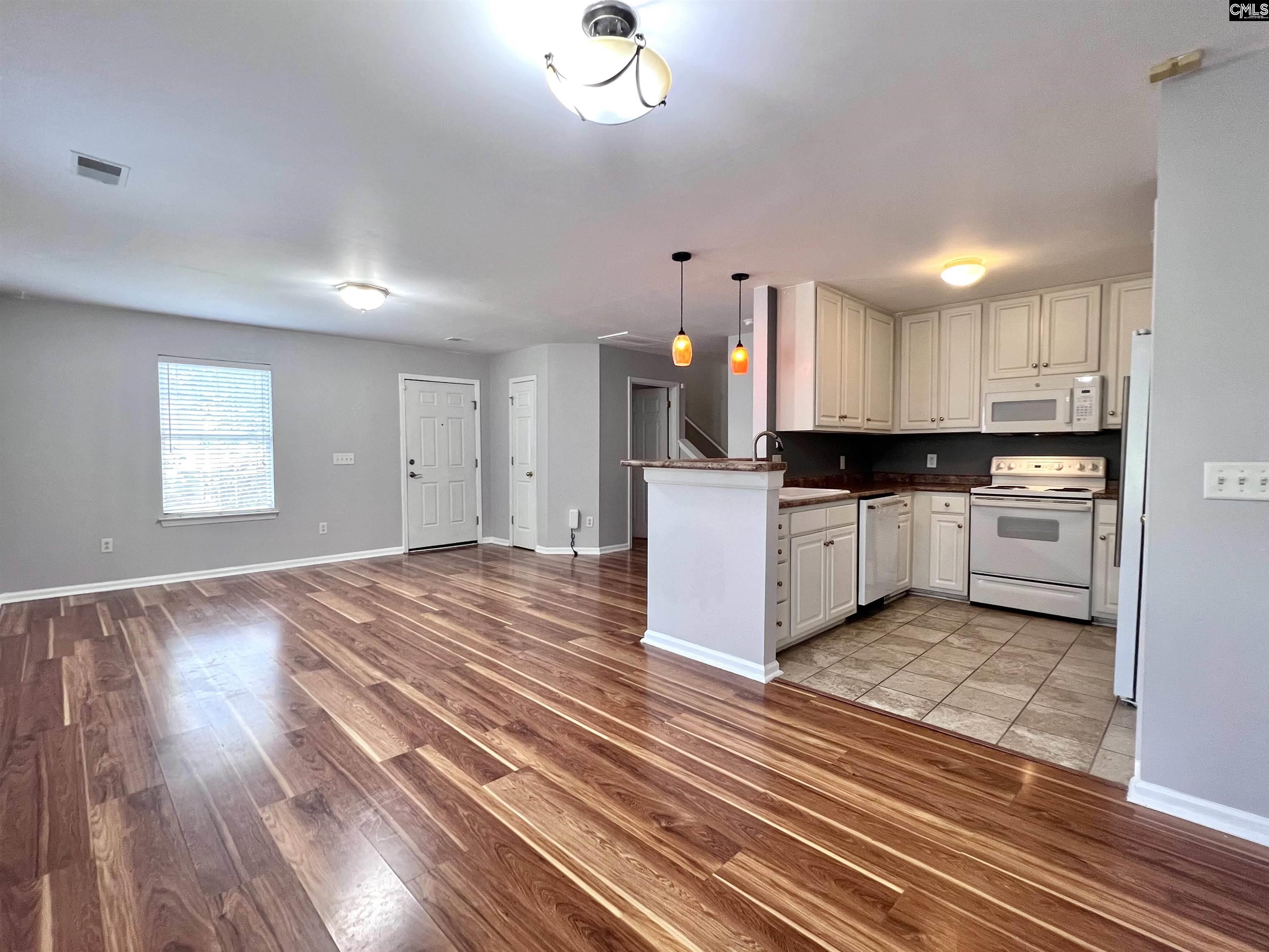 216 Elders Pond Drive Columbia, SC 29229