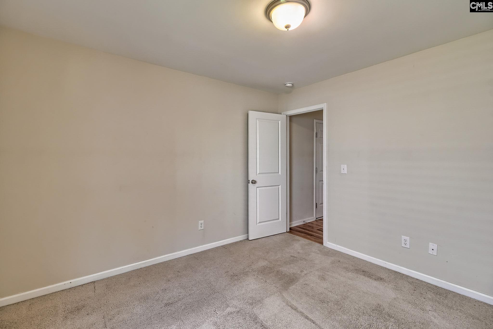 75 Edgerow Court Columbia, SC 29229