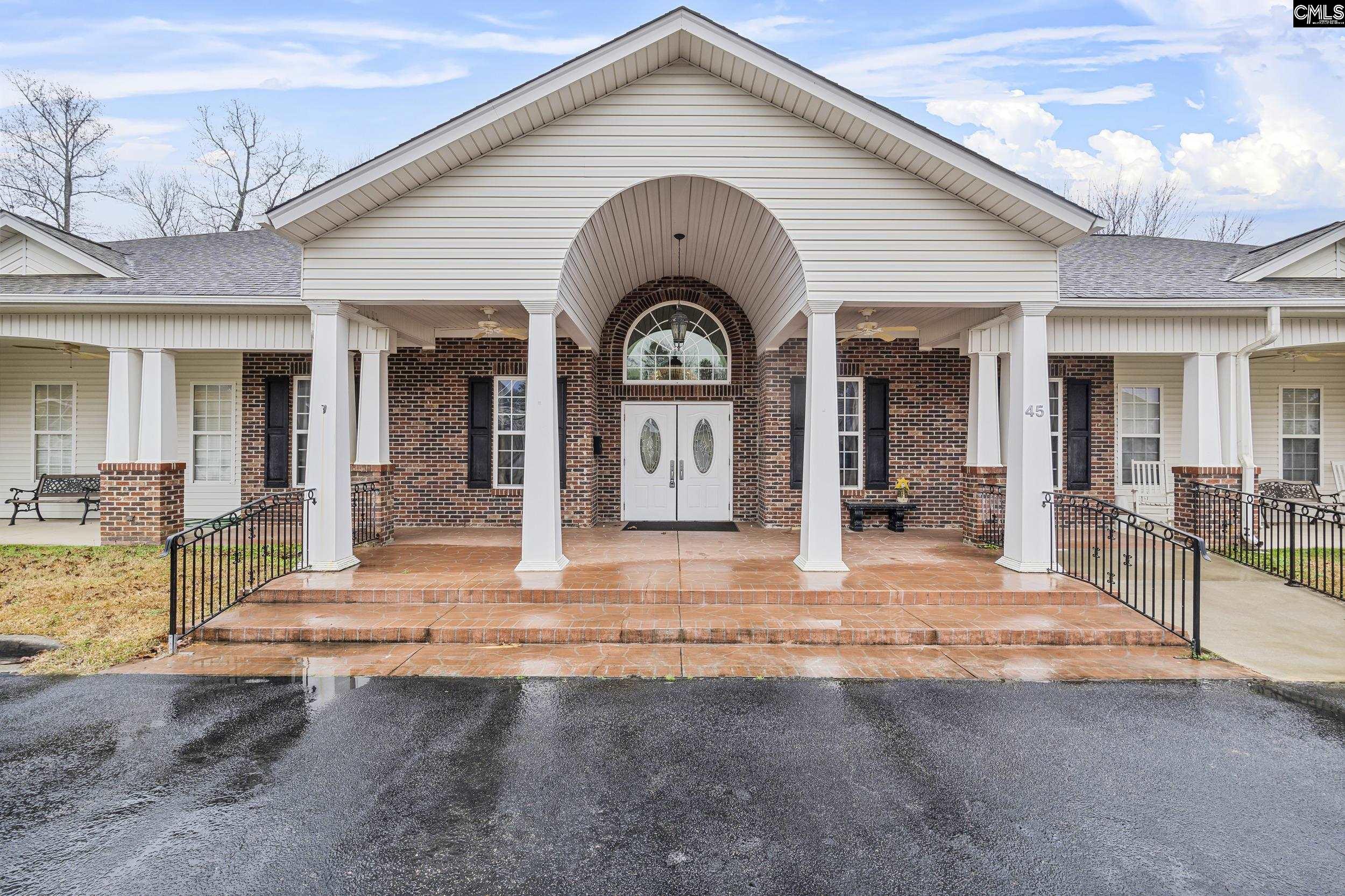 40 Southwoode Circle Chapin, SC 29036
