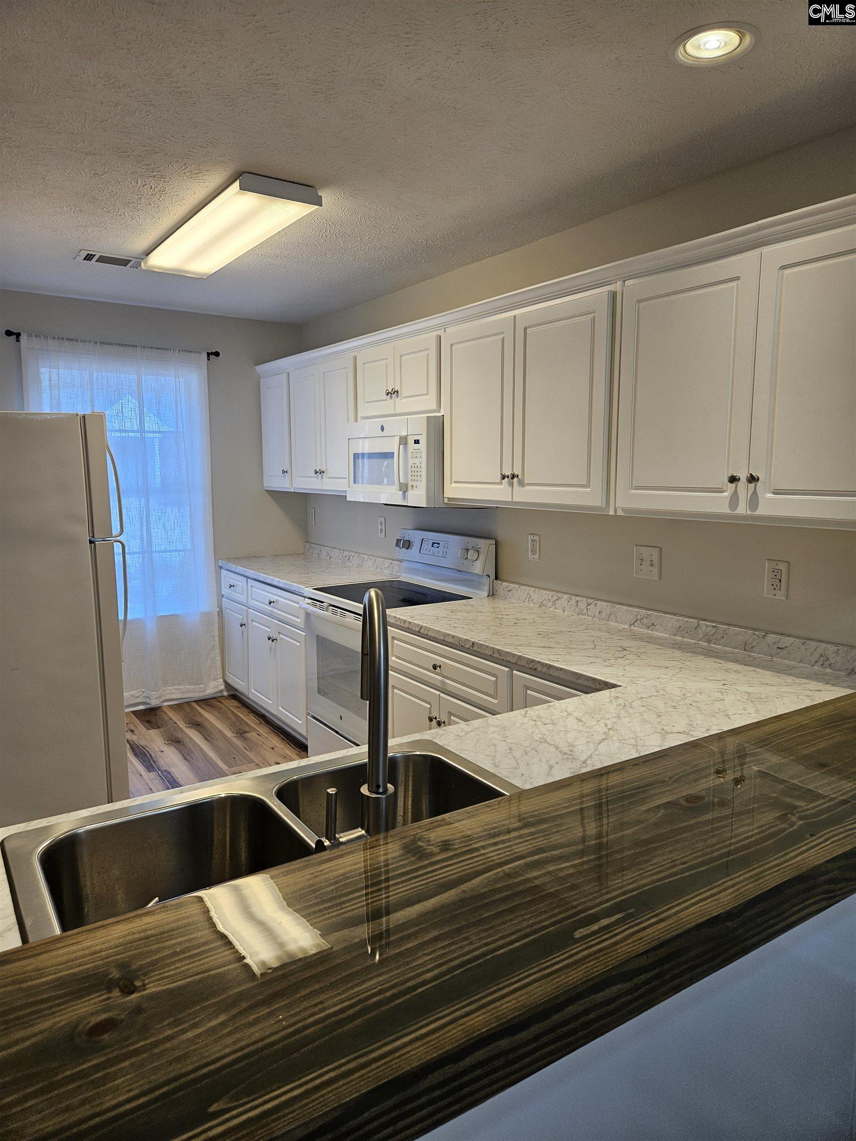 129 Crestland Drive Columbia, SC 29210