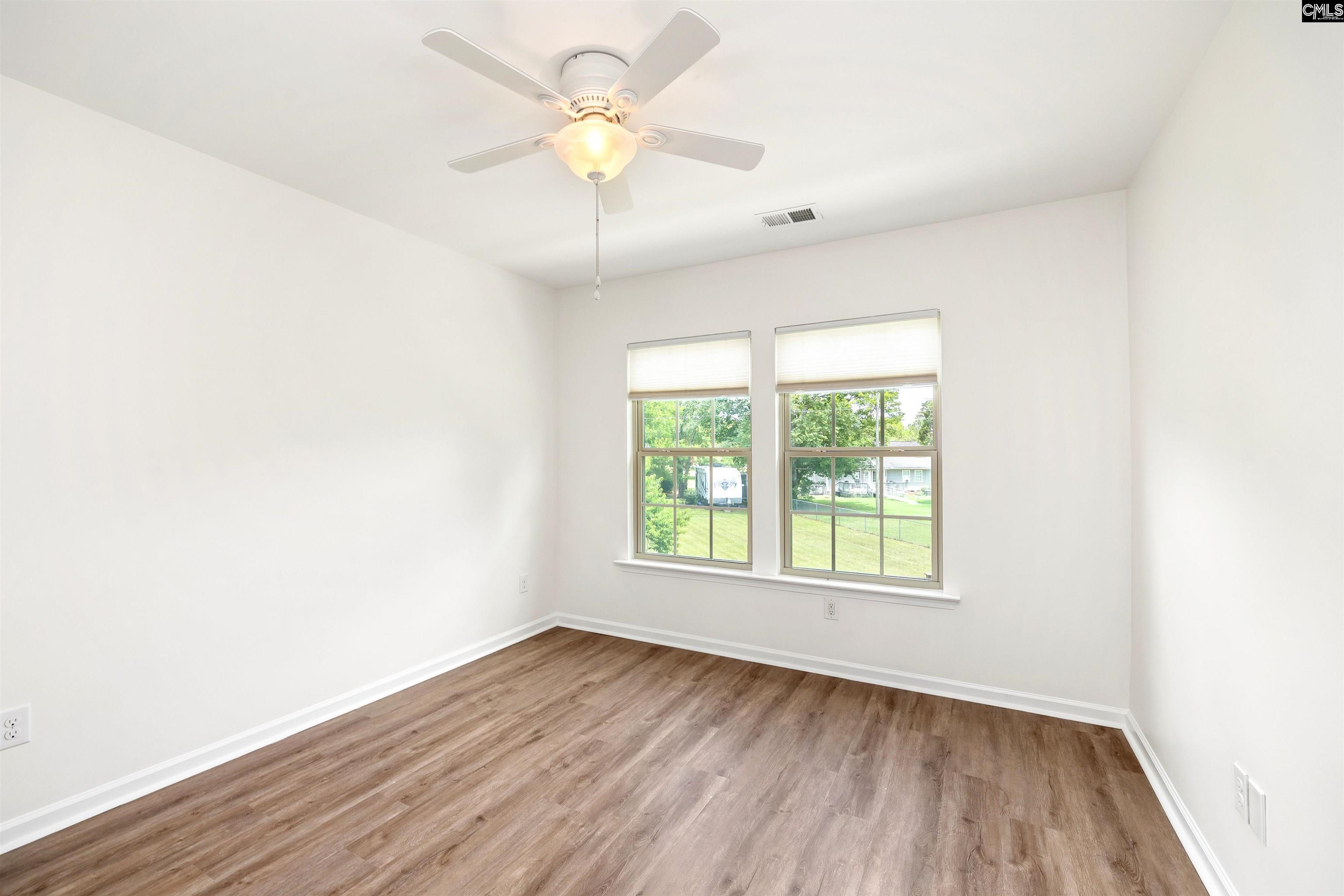 22 Vintage Oak Court Camden, SC 29020