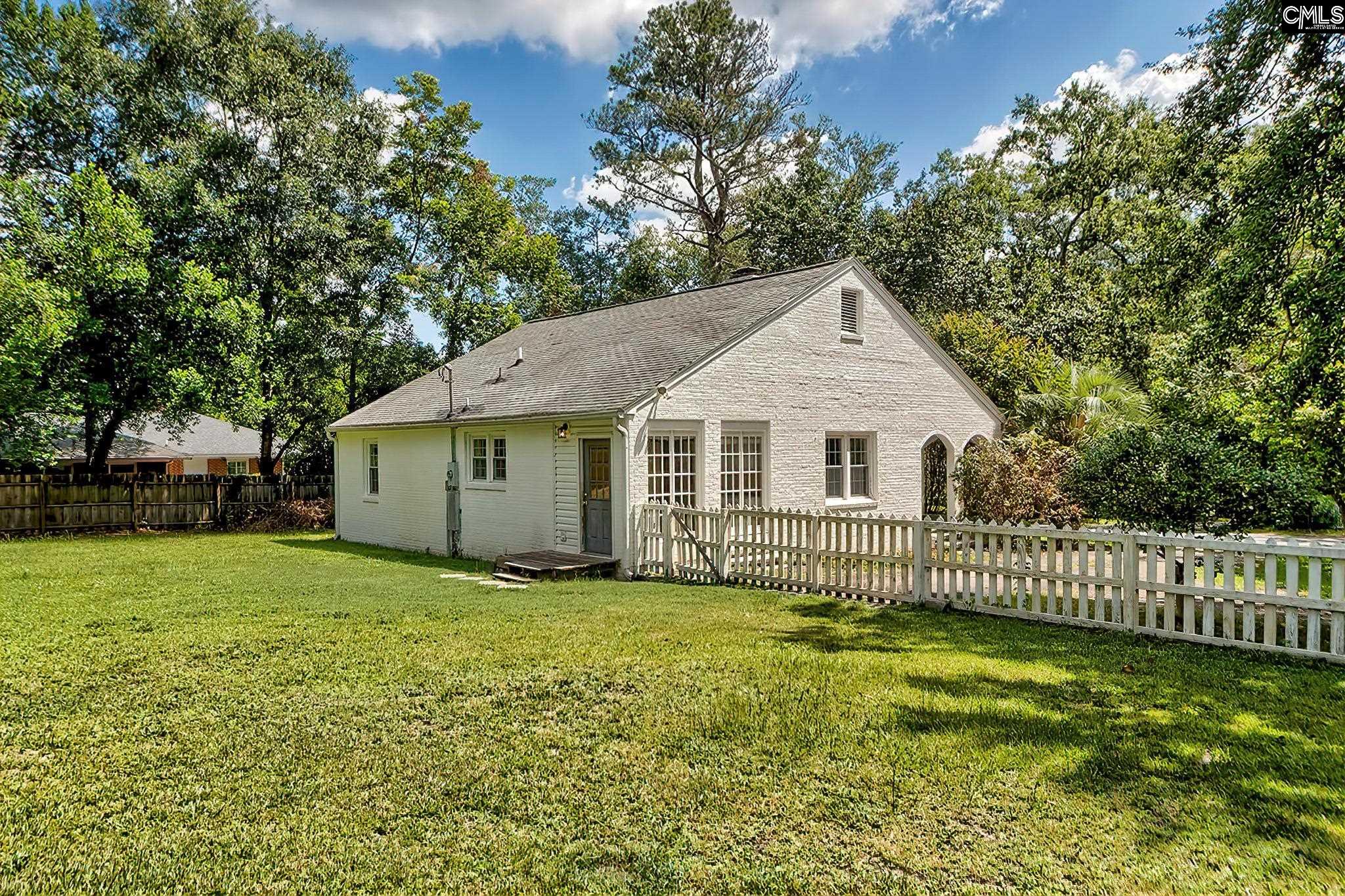 1415 Sarsfield Avenue Camden, SC 29020