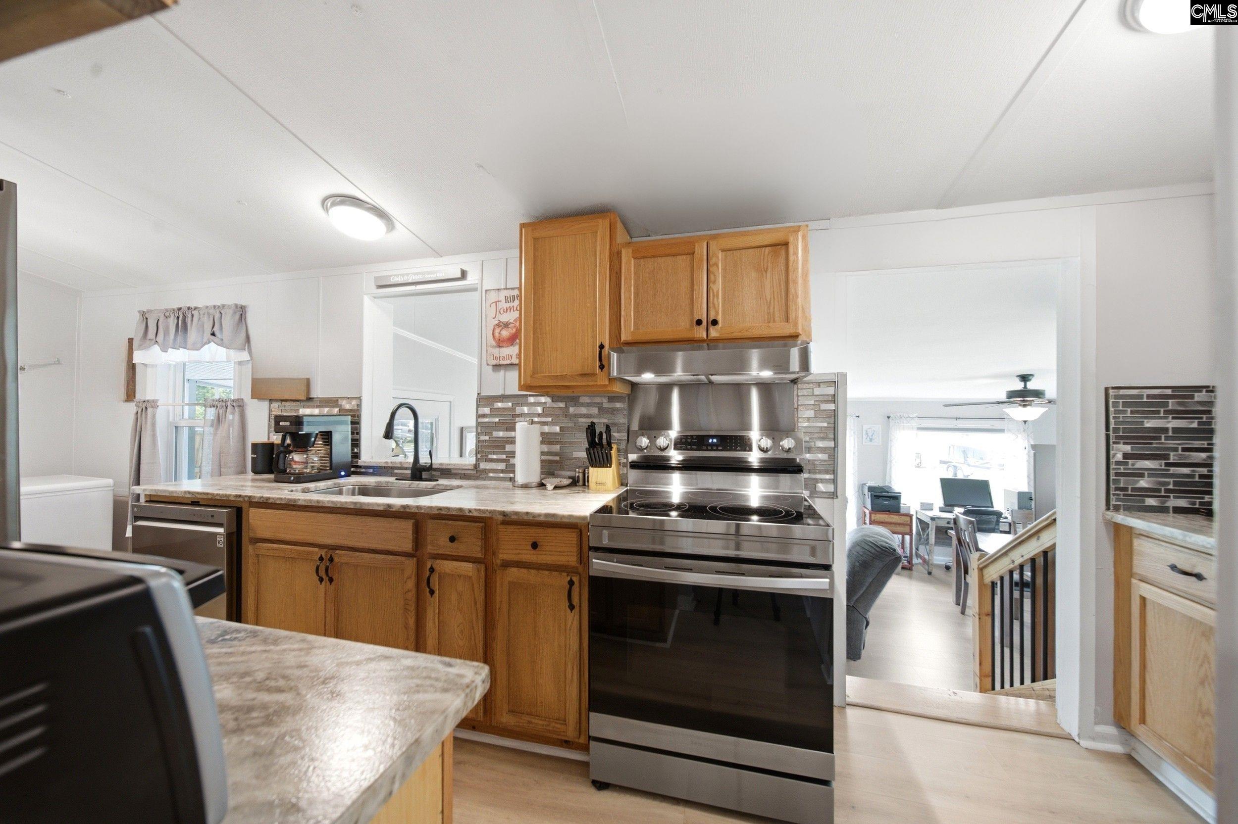 1037 Natures Cove Road Saluda, SC 29138