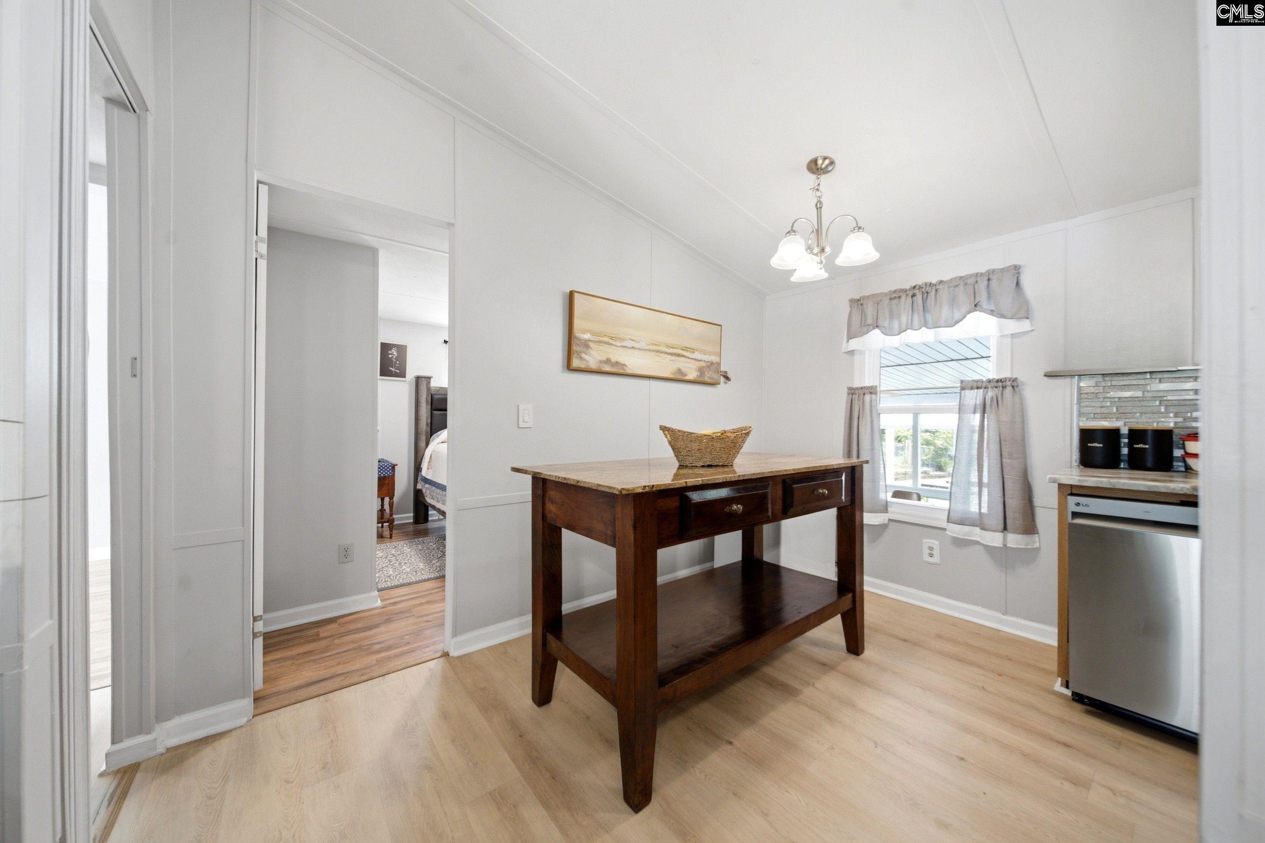 1037 Natures Cove Road Saluda, SC 29138