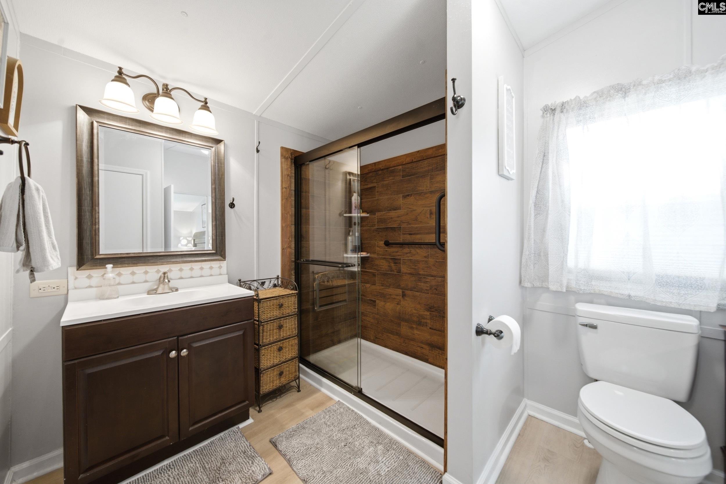 1037 Natures Cove Road Saluda, SC 29138