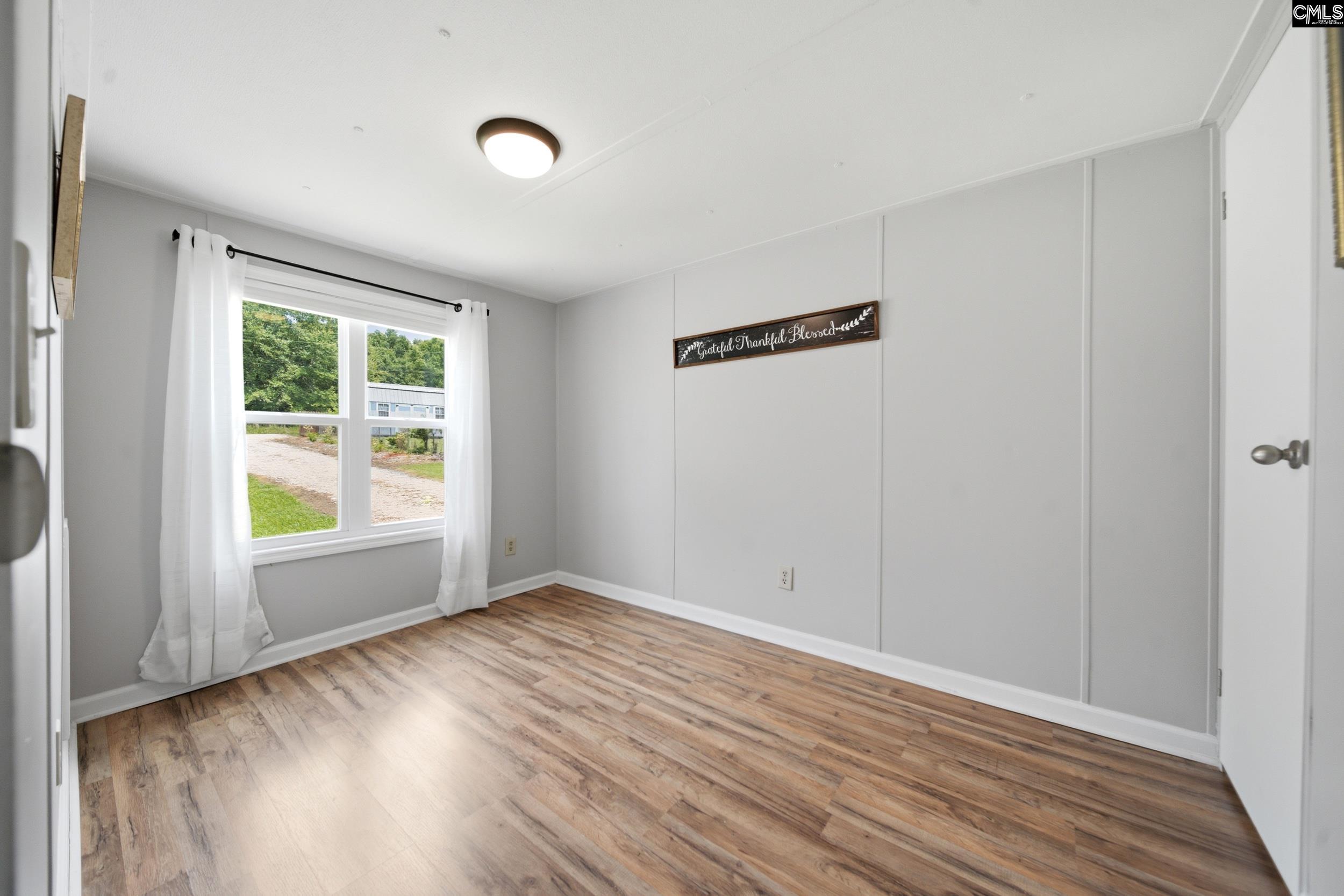 1037 Natures Cove Road Saluda, SC 29138