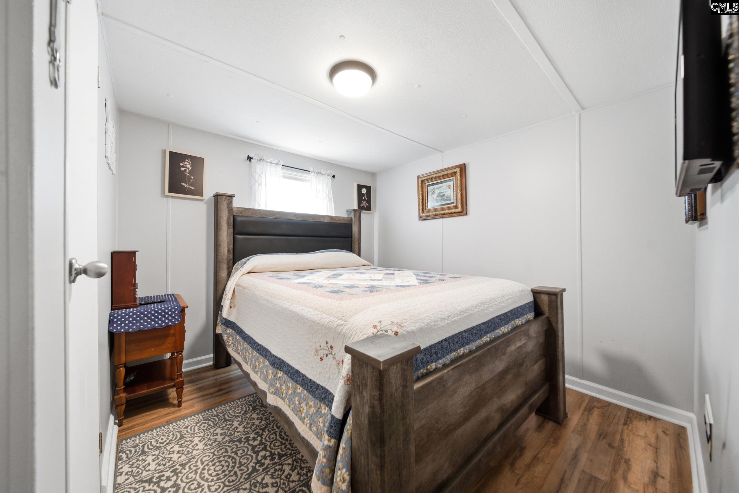 1037 Natures Cove Road Saluda, SC 29138