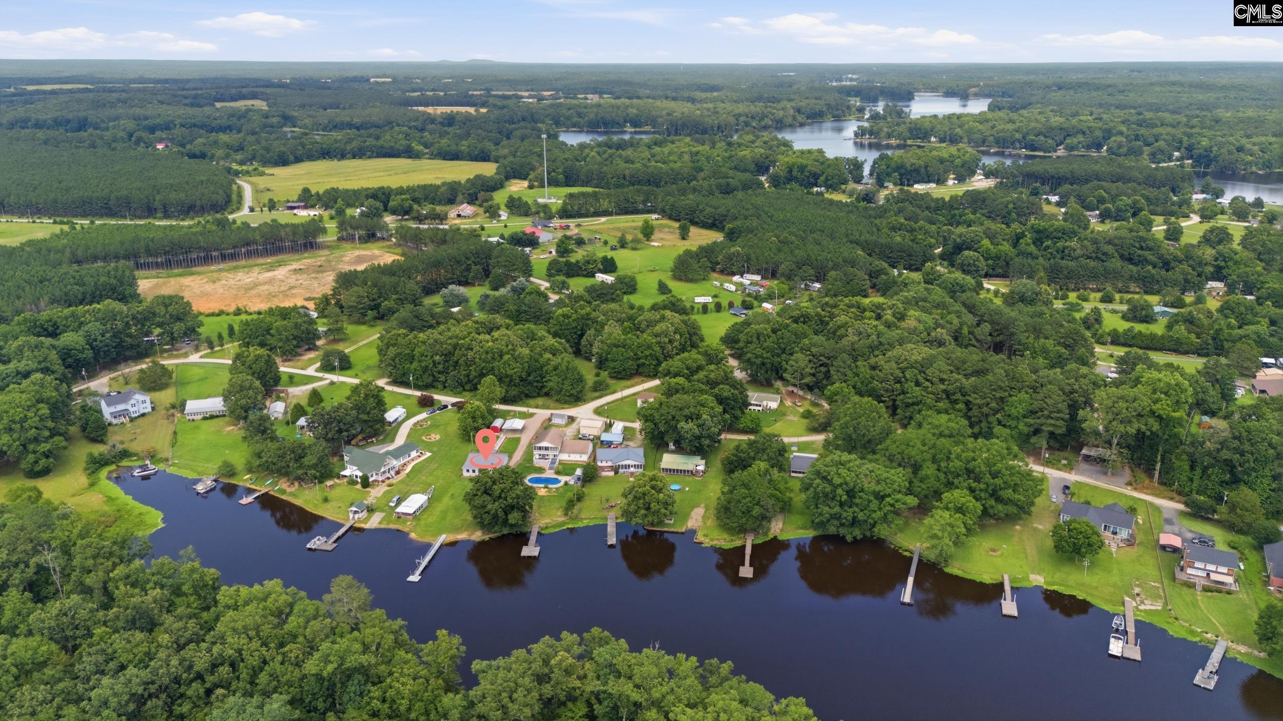 1037 Natures Cove Road Saluda, SC 29138