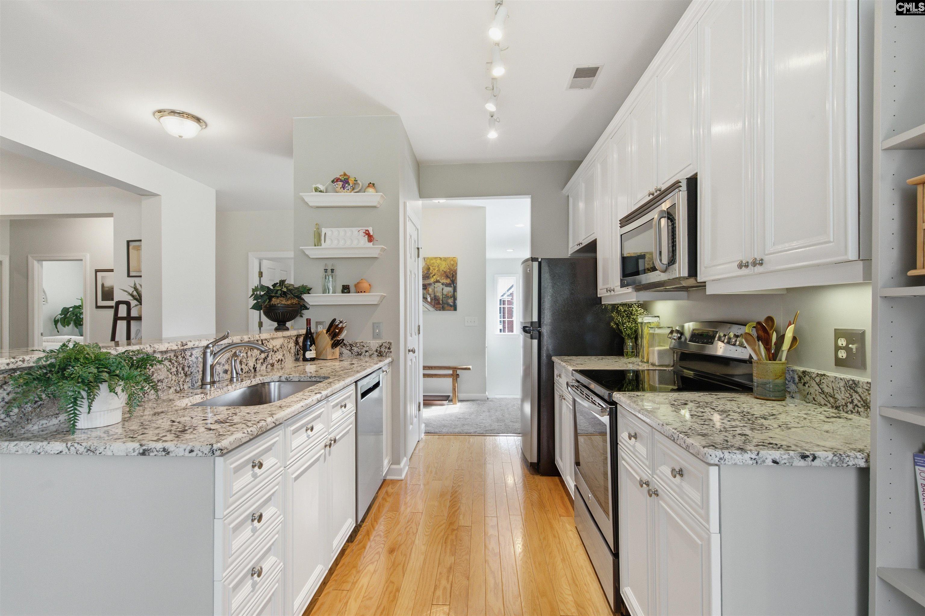 182 Golfview Lane Summerville, SC 29485
