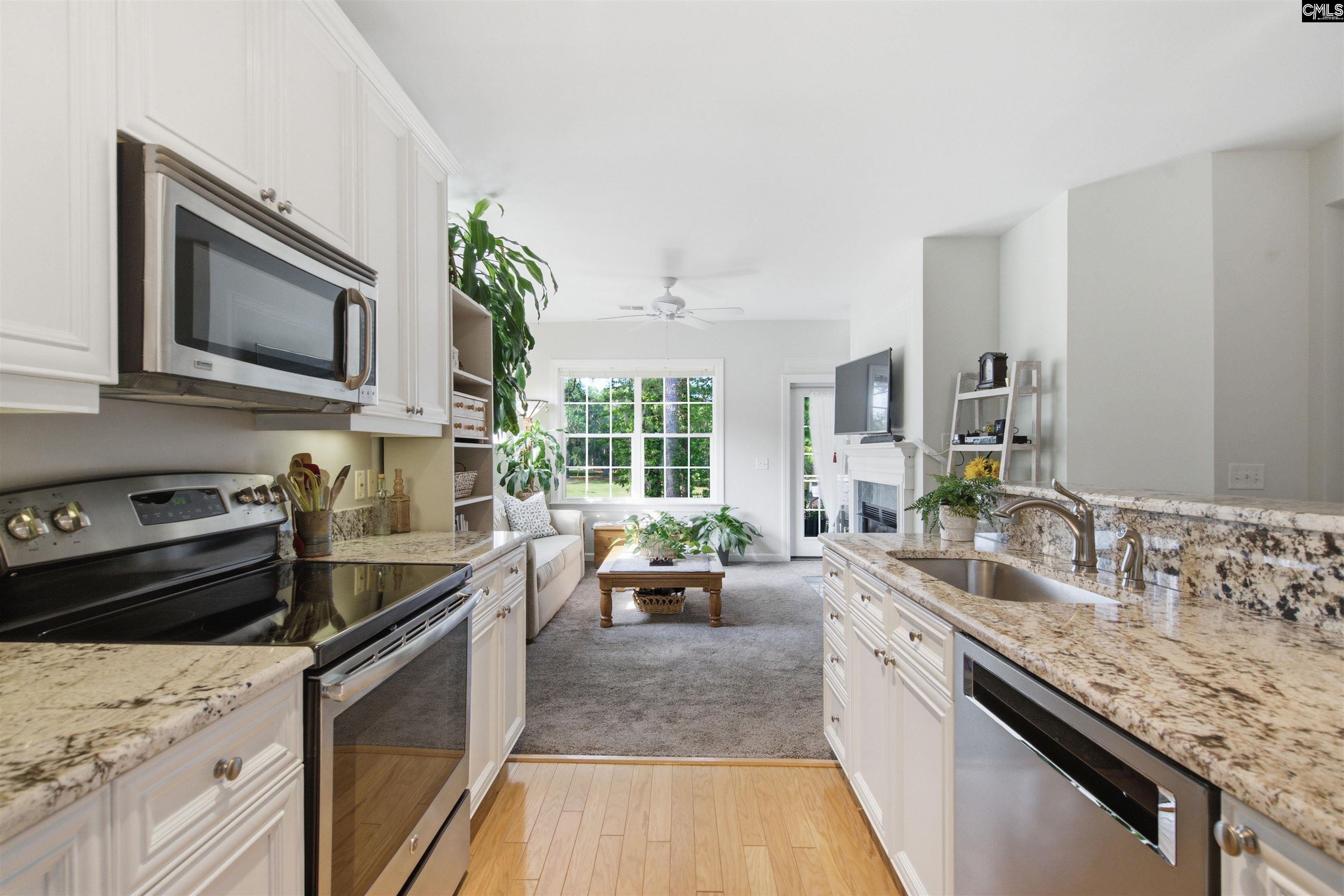 182 Golfview Lane Summerville, SC 29485