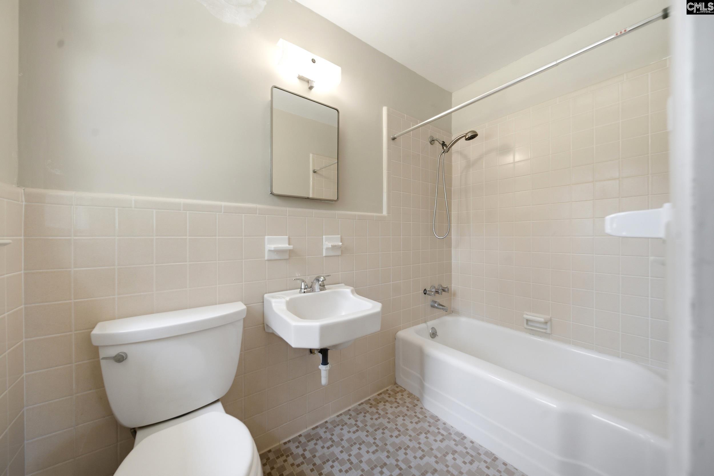 1870 Westmoreland Avenue Florence, SC 29505