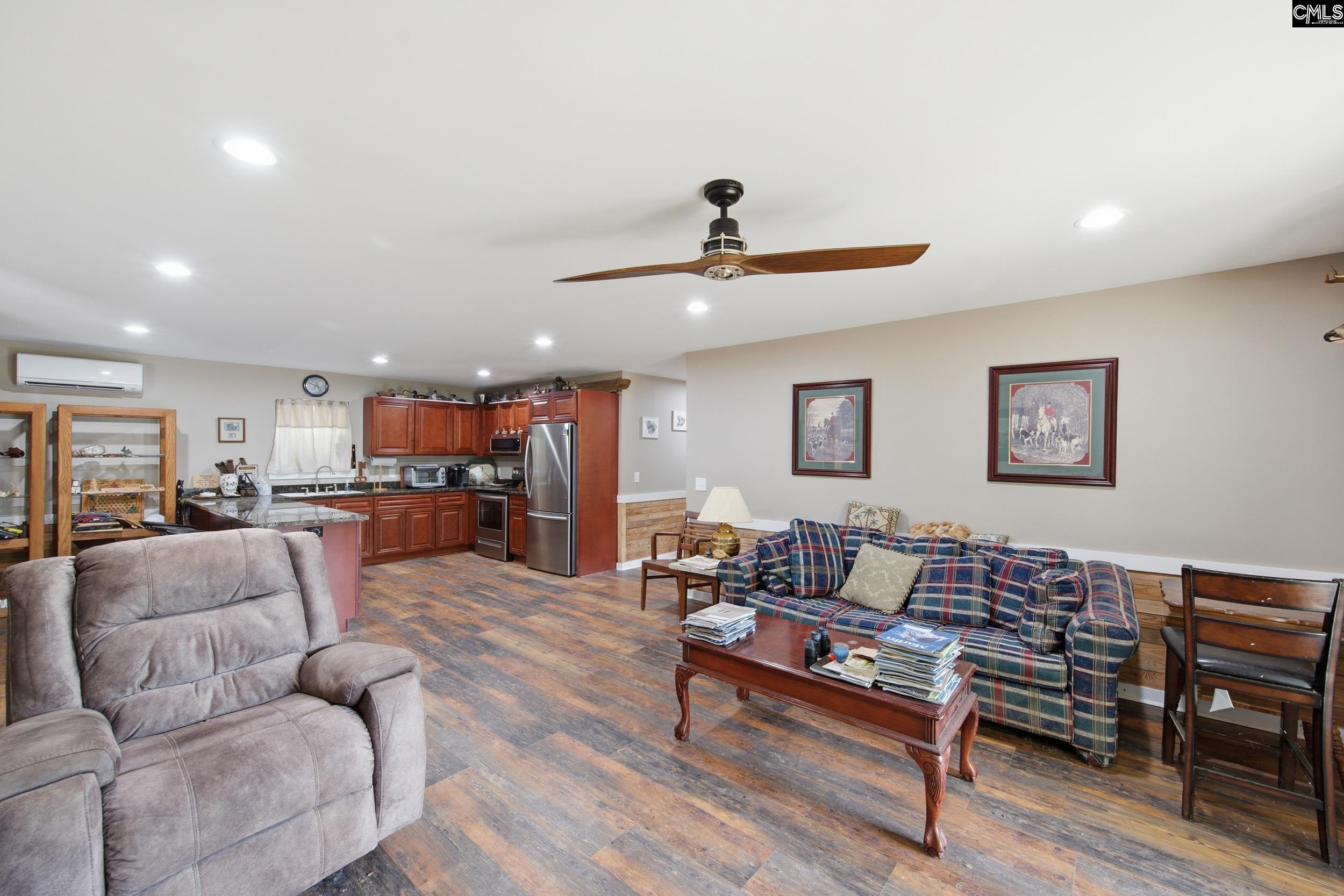 1579 Rockton Thruway Road Winnsboro, SC 29180
