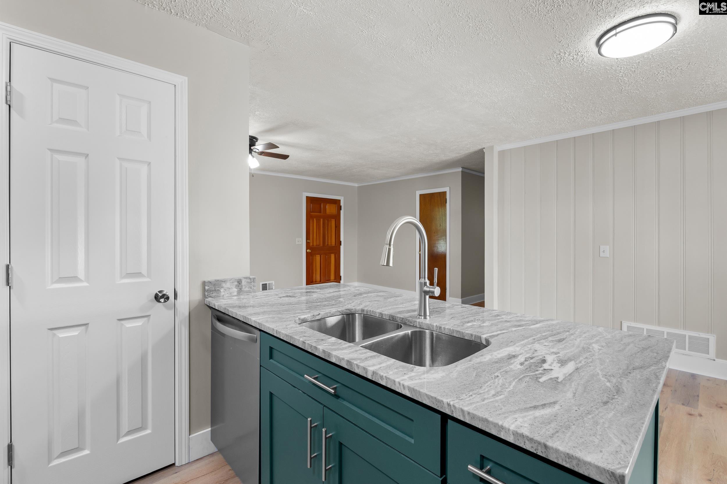 2810 Dalewood Drive West Columbia, SC 29170