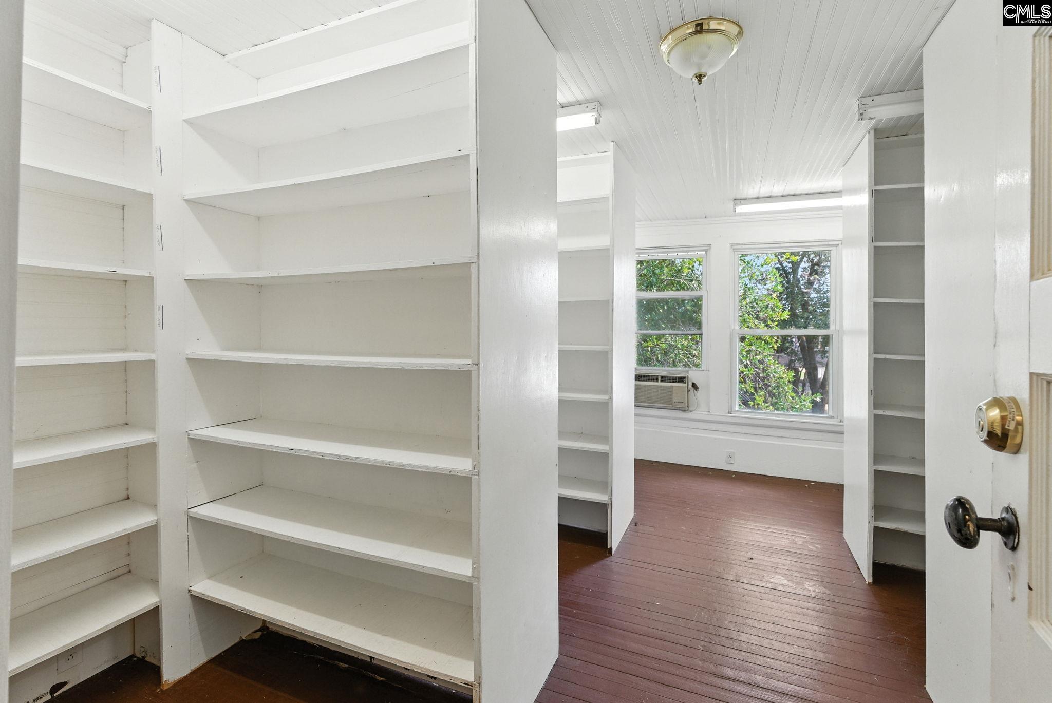 208 N Main Prosperity, SC 29127