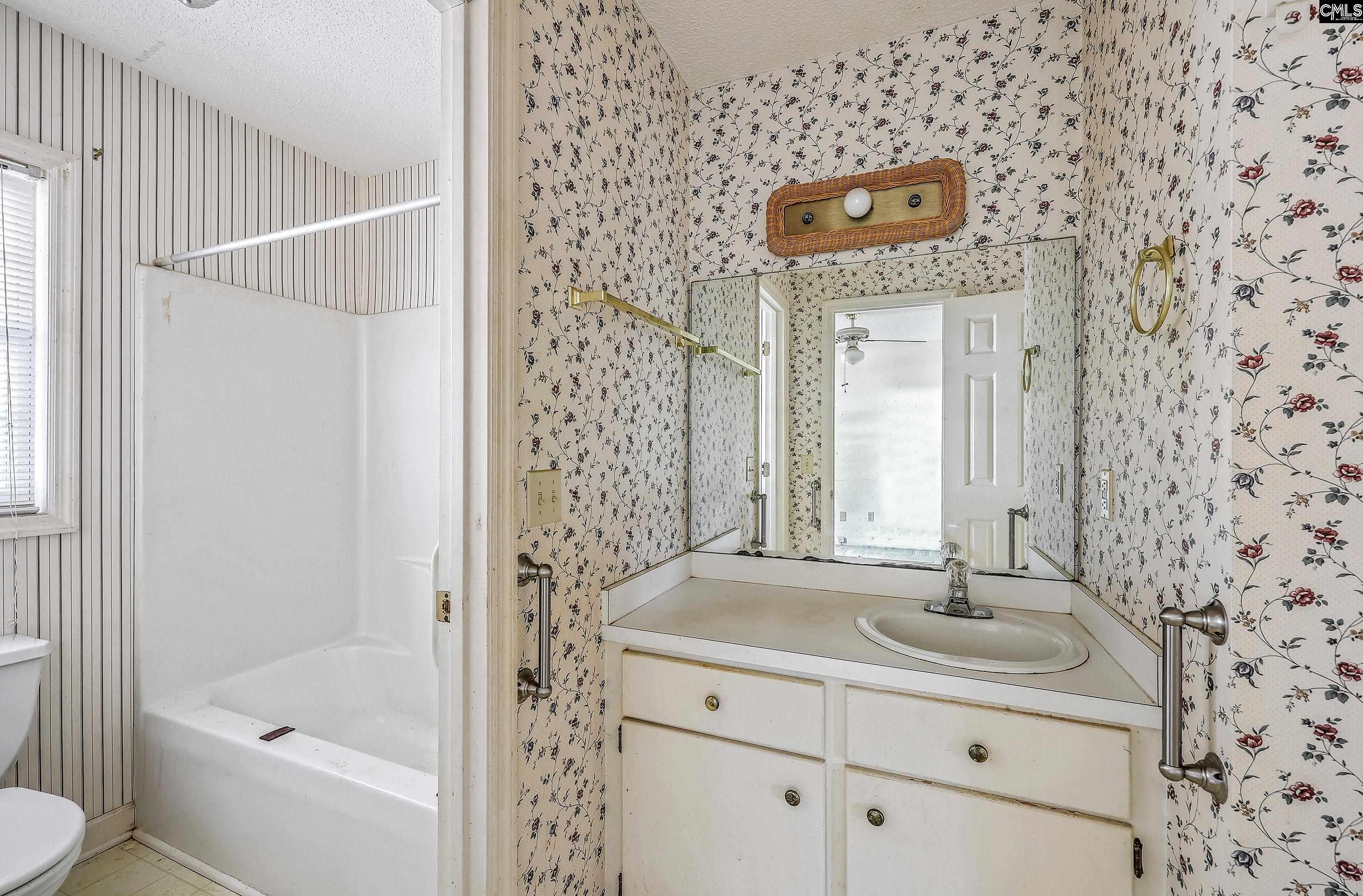131 S Cove Drive West Columbia, SC 29170