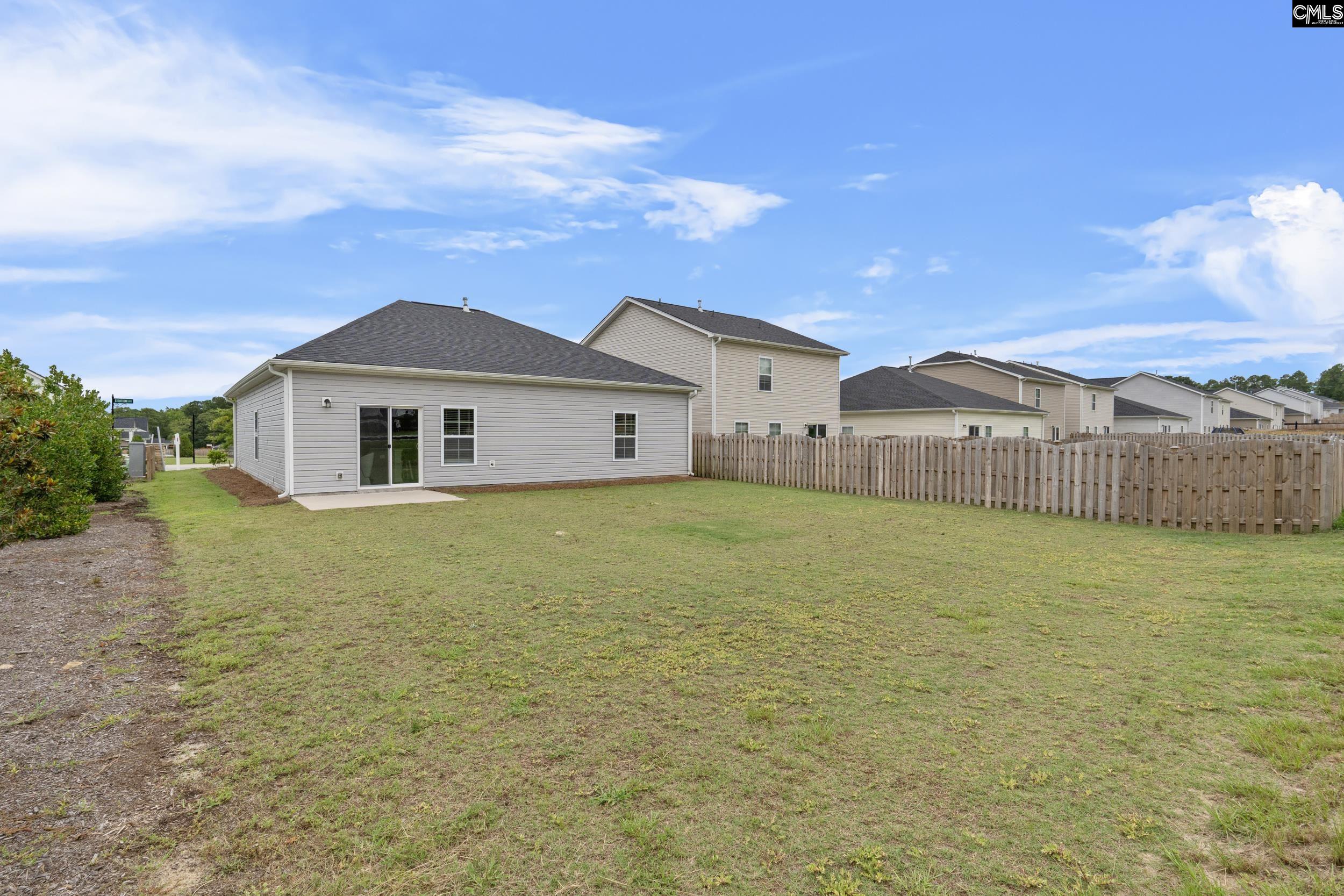 638 Marbled Teal Lane Hopkins, SC 29061
