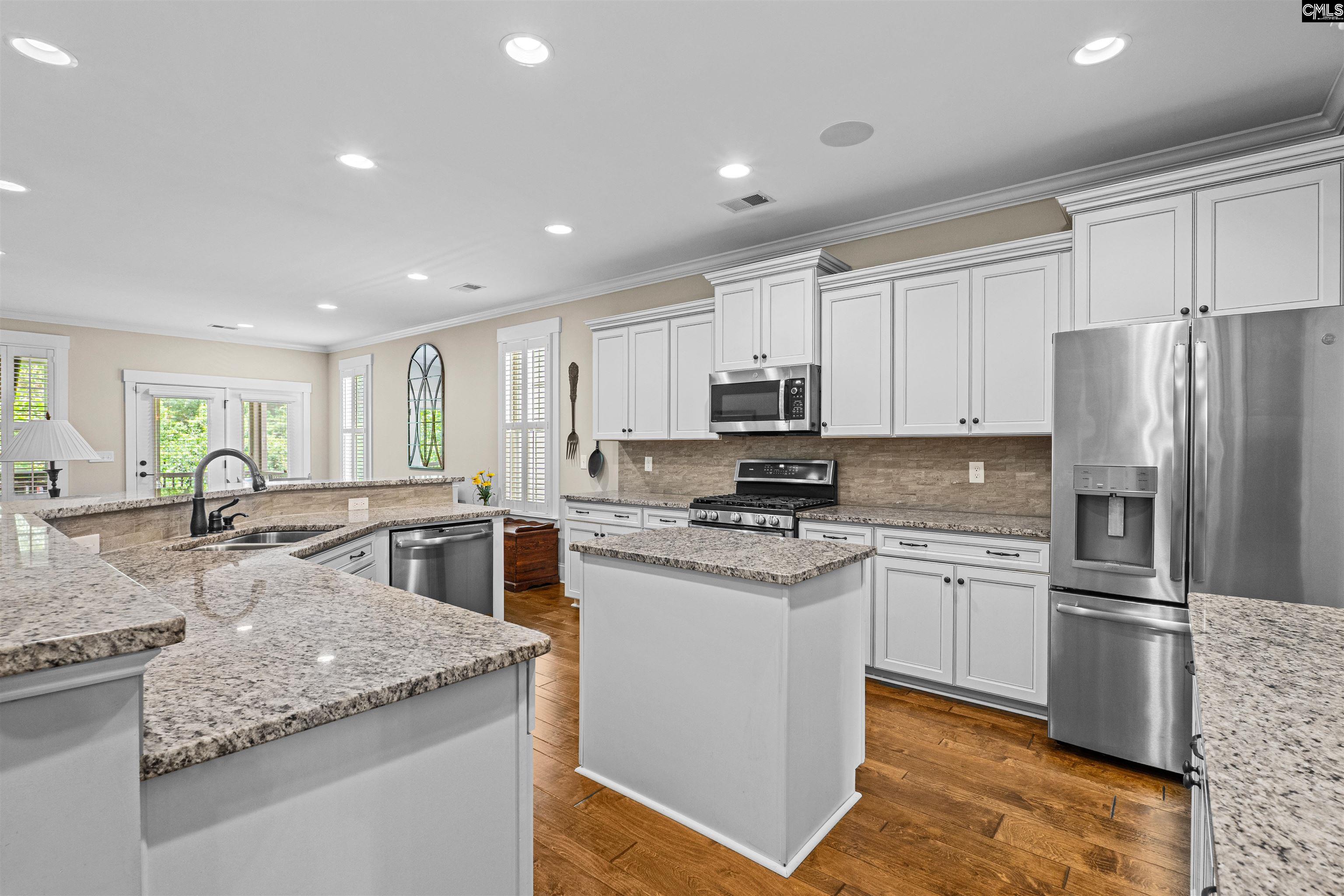 4209 Devine Street Columbia, SC 29205